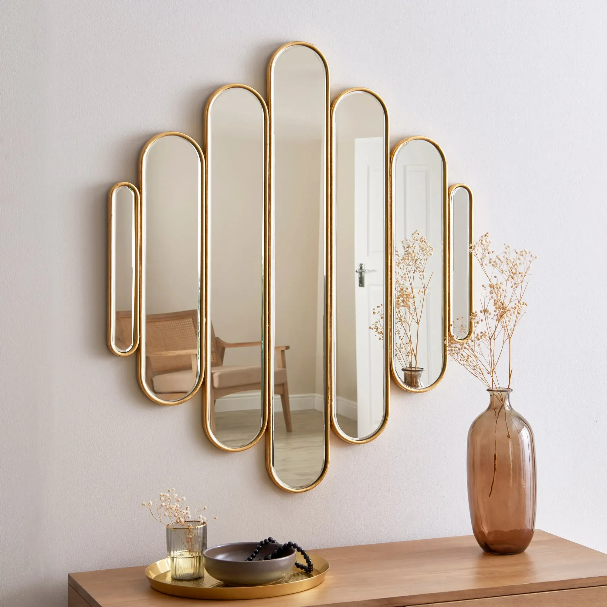 vivian-wall-mirror-gold-effect image