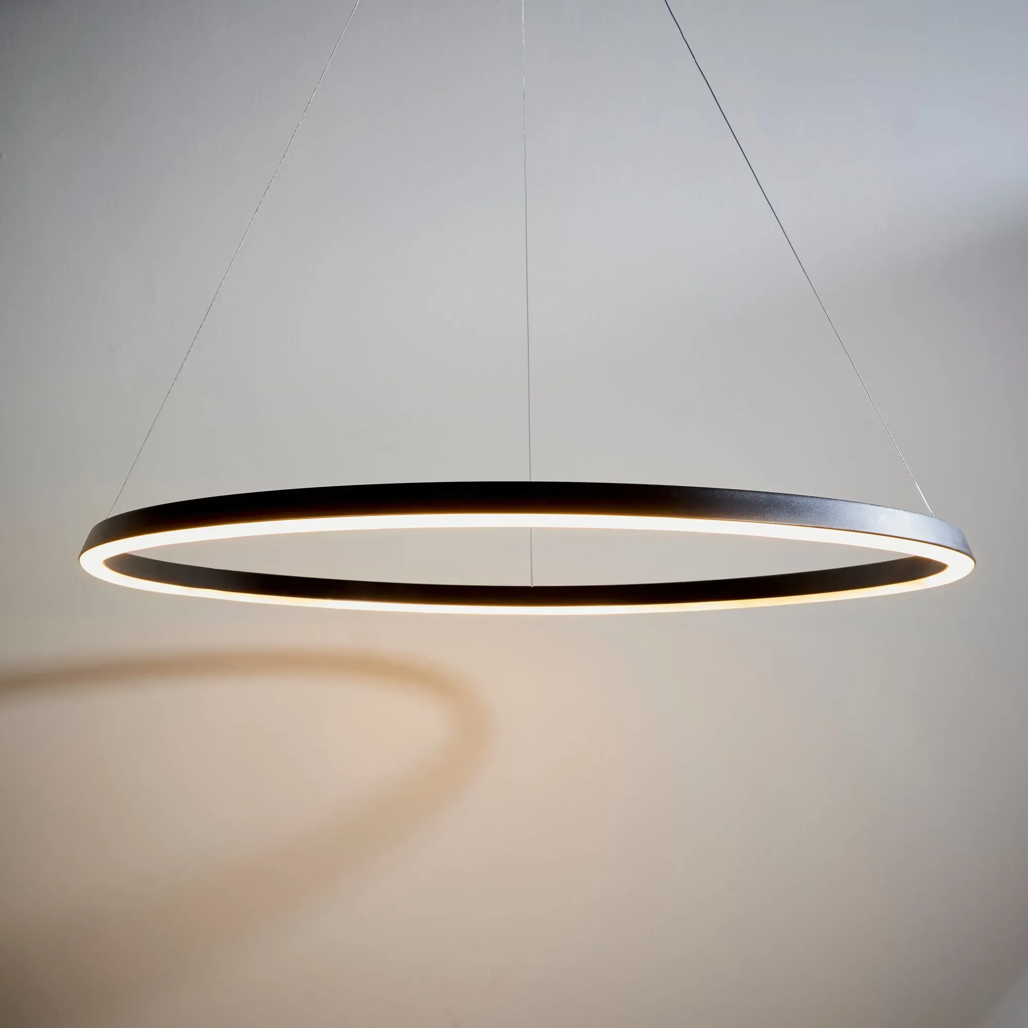 vogue-wheeler-integrated-led-pendant-fitting-black image