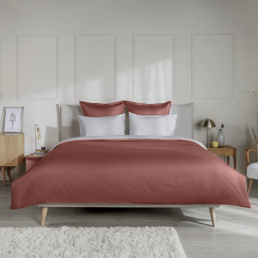 Silken Sateen Reversible Duvet Cover - TC 225x220 product