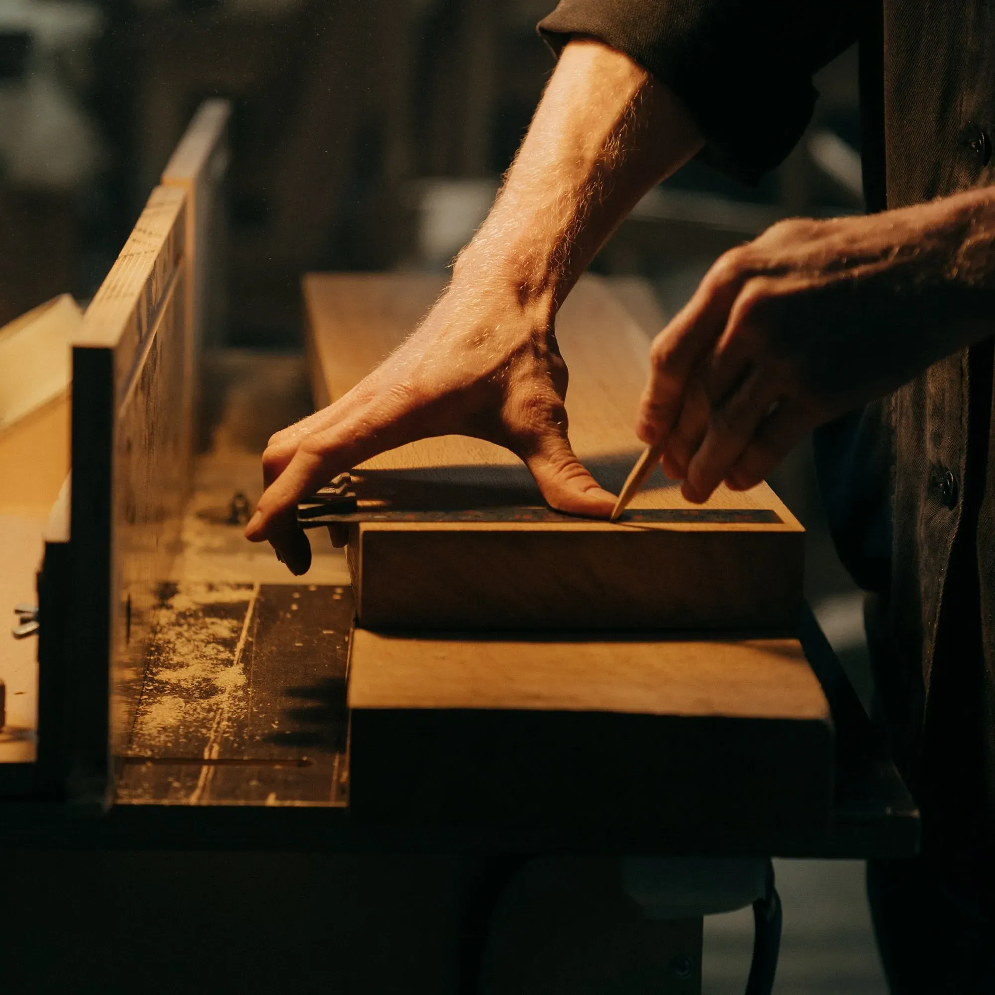 Ark SWS Pro Executive Standing Desk