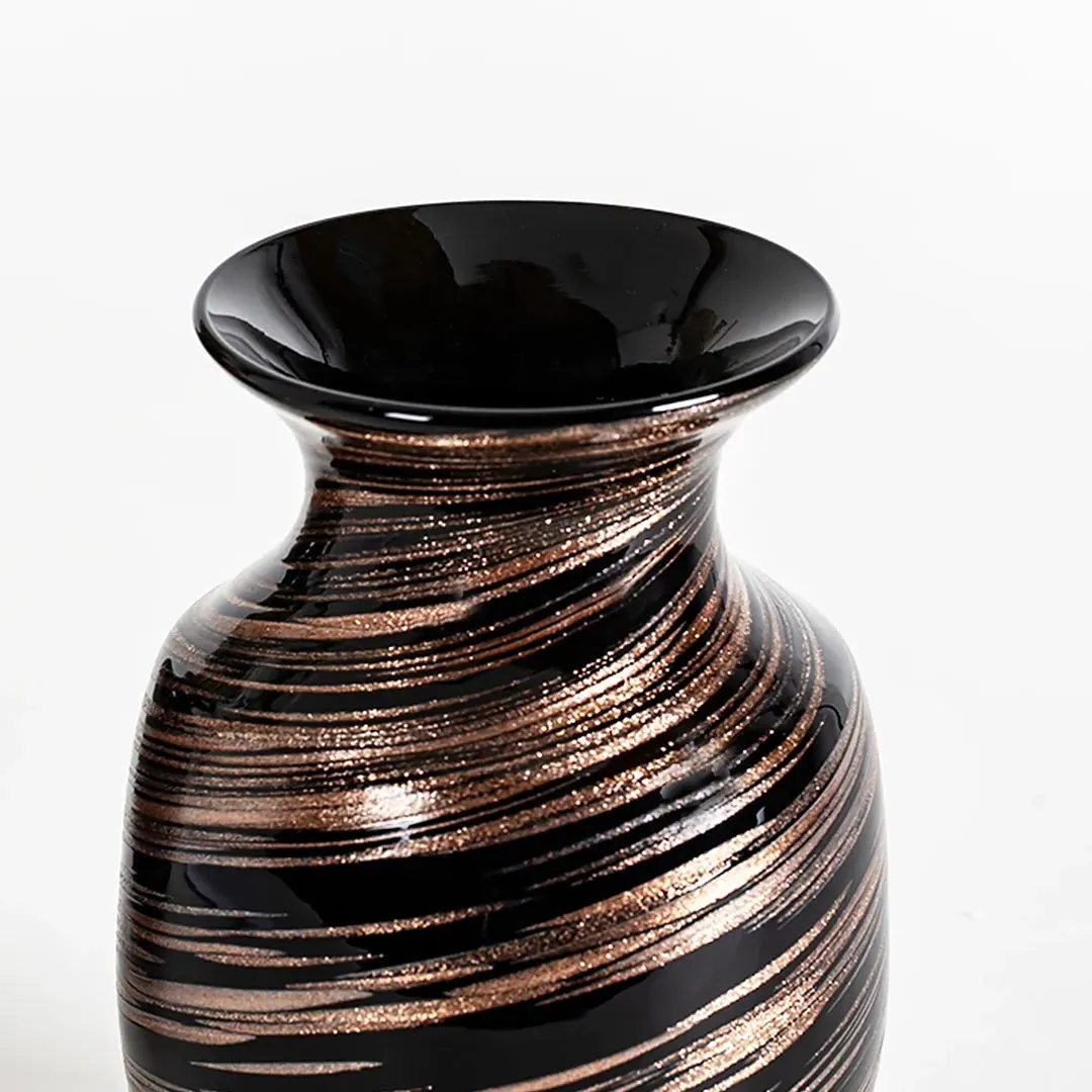 HD-02 Rustic Vase