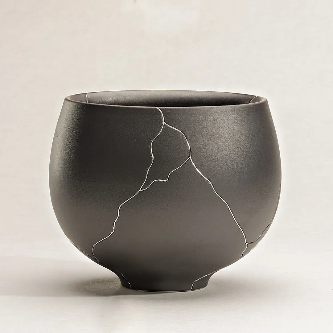 HD-11-1P Flower Vase - Black