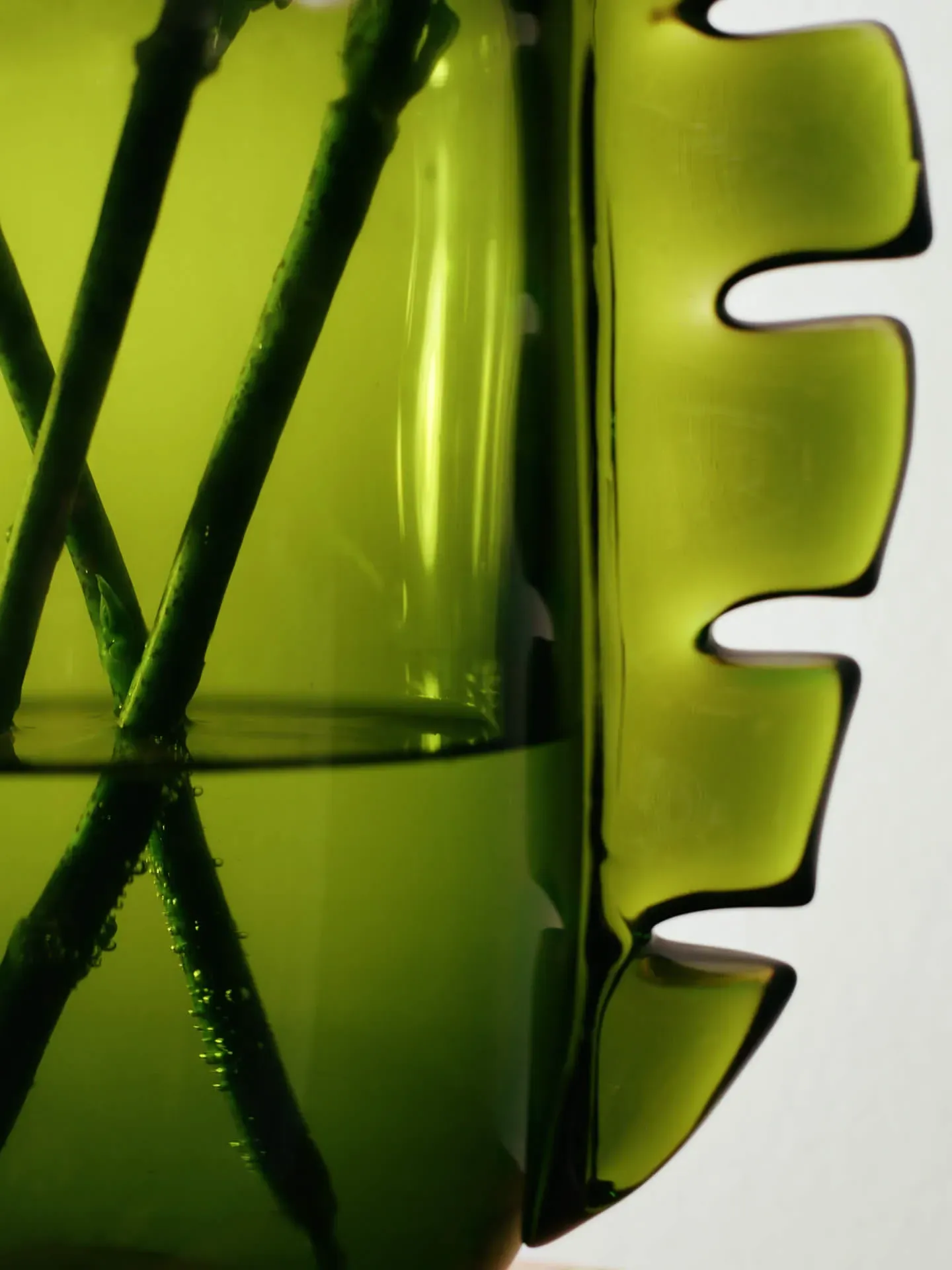 Alas Vase - Moss Green