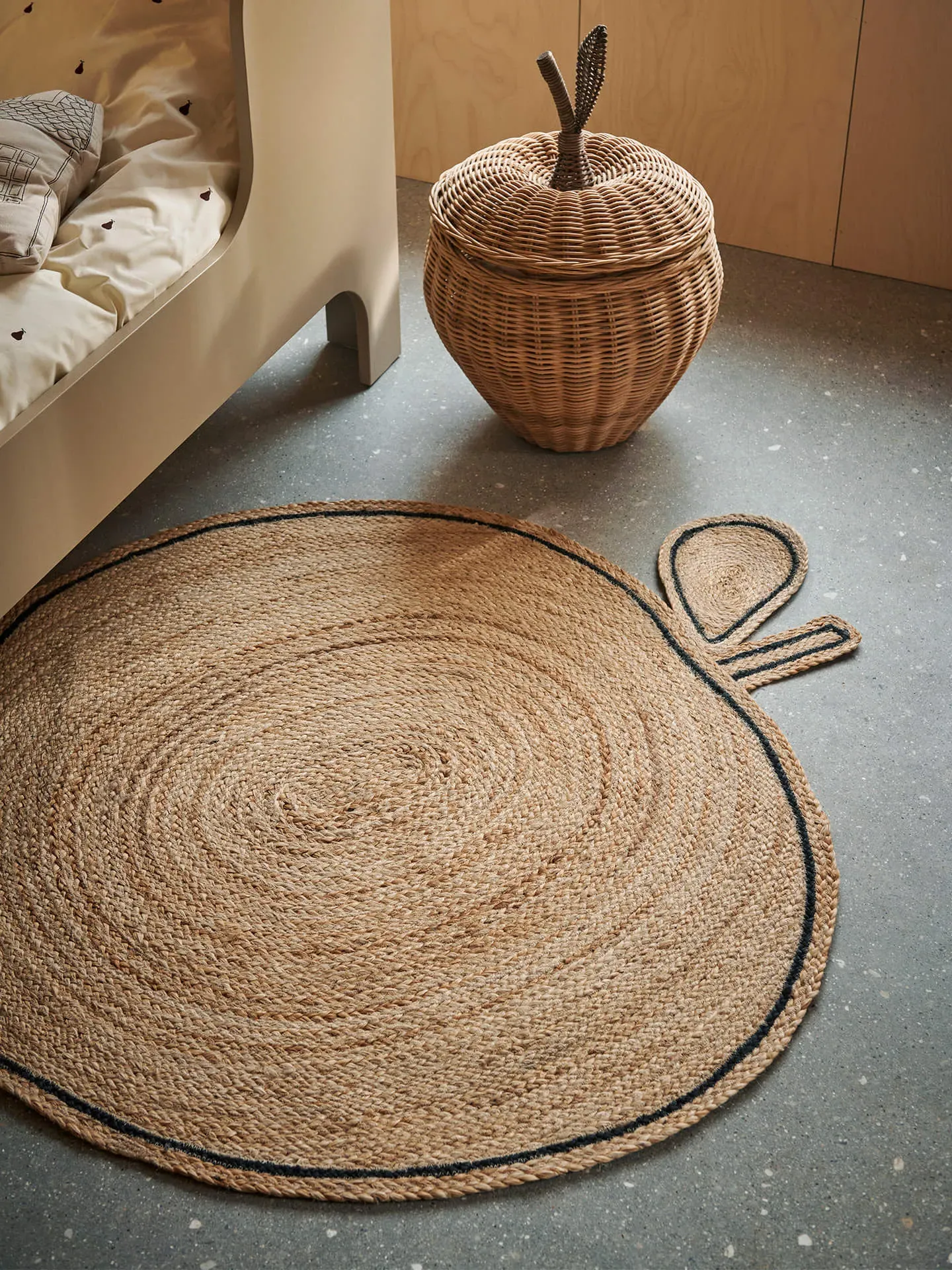 Apple Braided Jute Rug - Natural alternate view