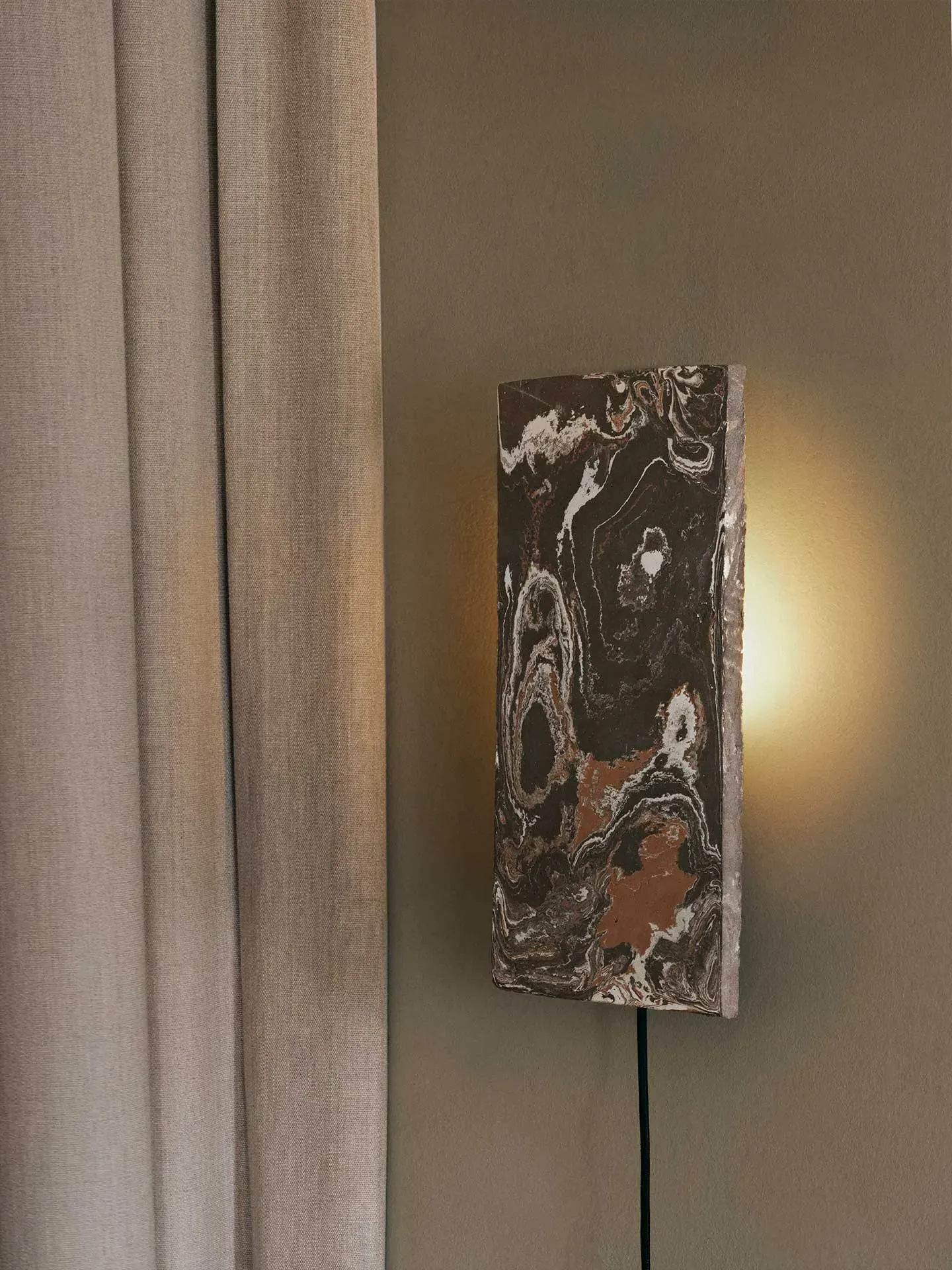 Argilla Rectangular Wall Lamp - Marble Mocha, Clay