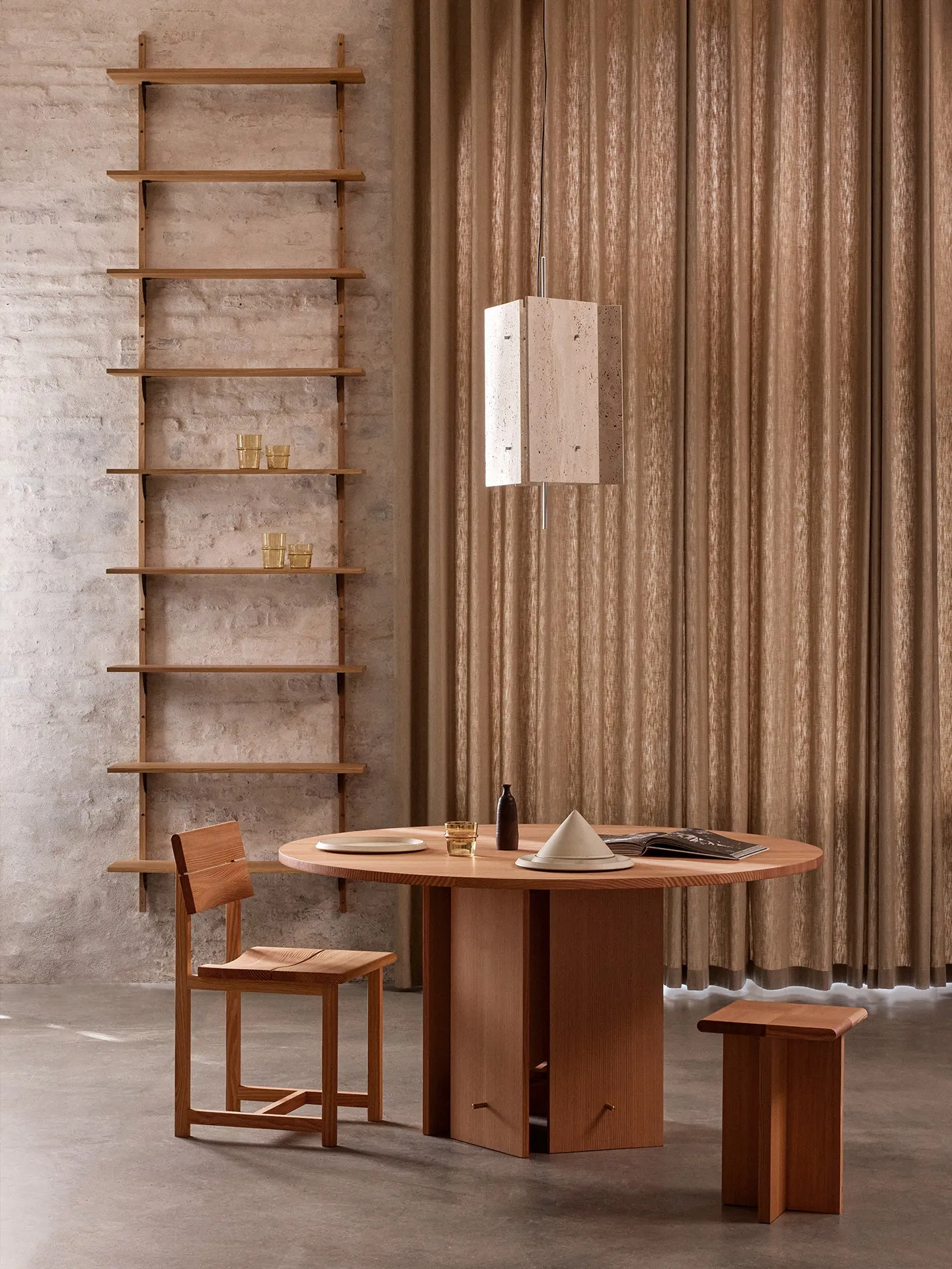 Aukko Round Dining Table - Douglas Fir