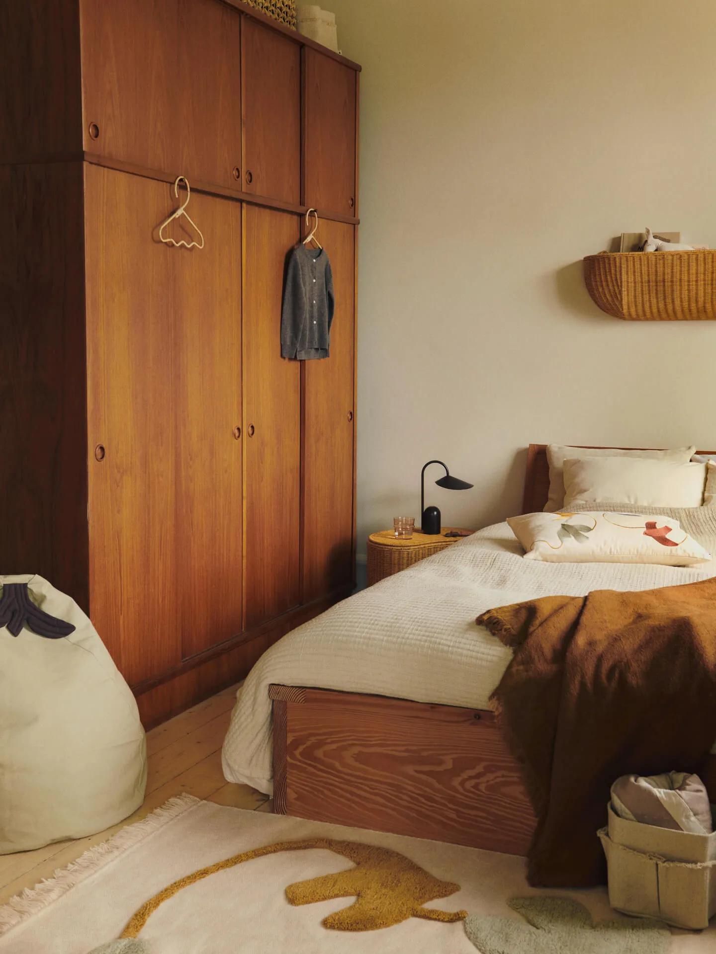 Braided Wall Pocket - Natural