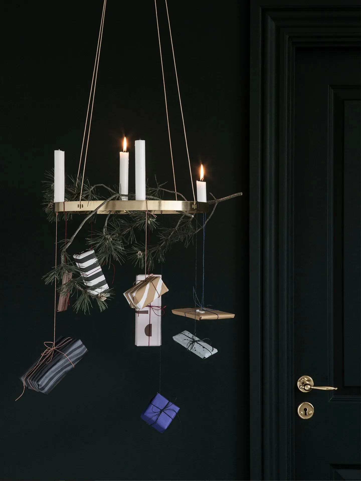 Circle Large Candle Holder - Brass