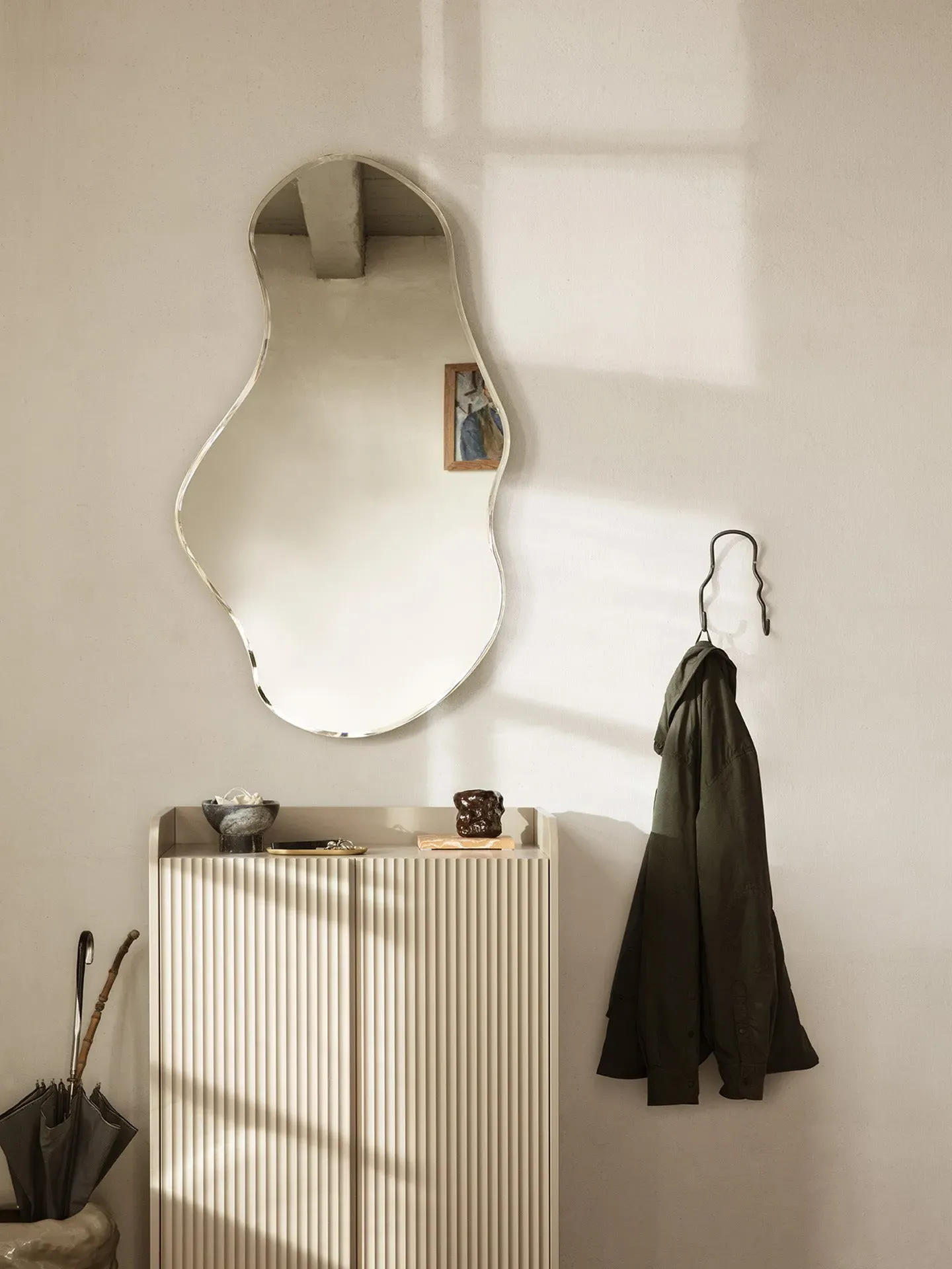 Curvature Double Hook - Black Brass