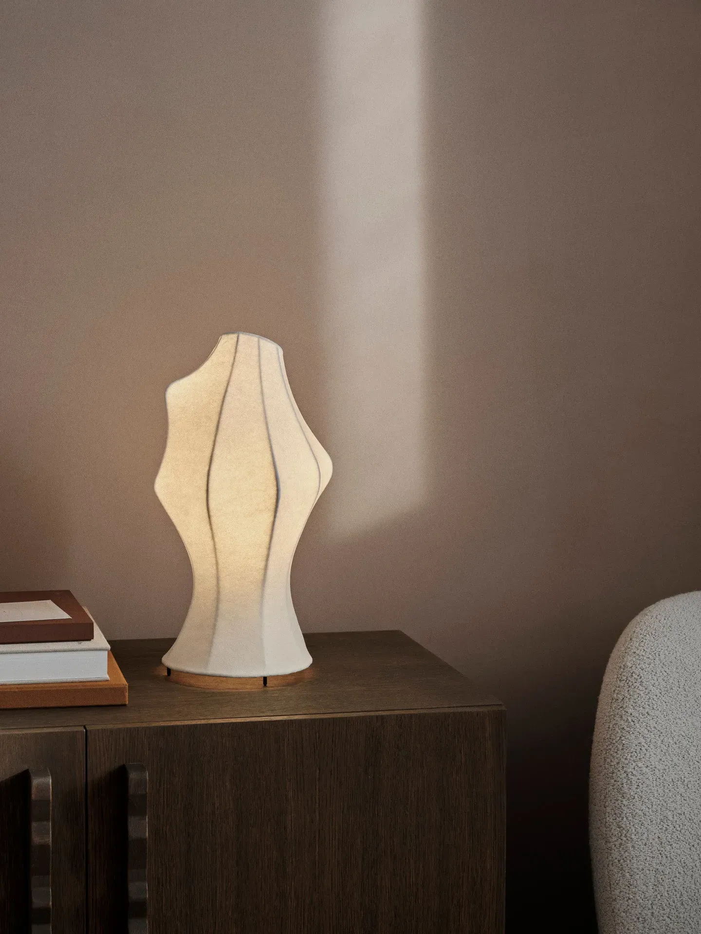 Dae Table Lamp - White, Polymer