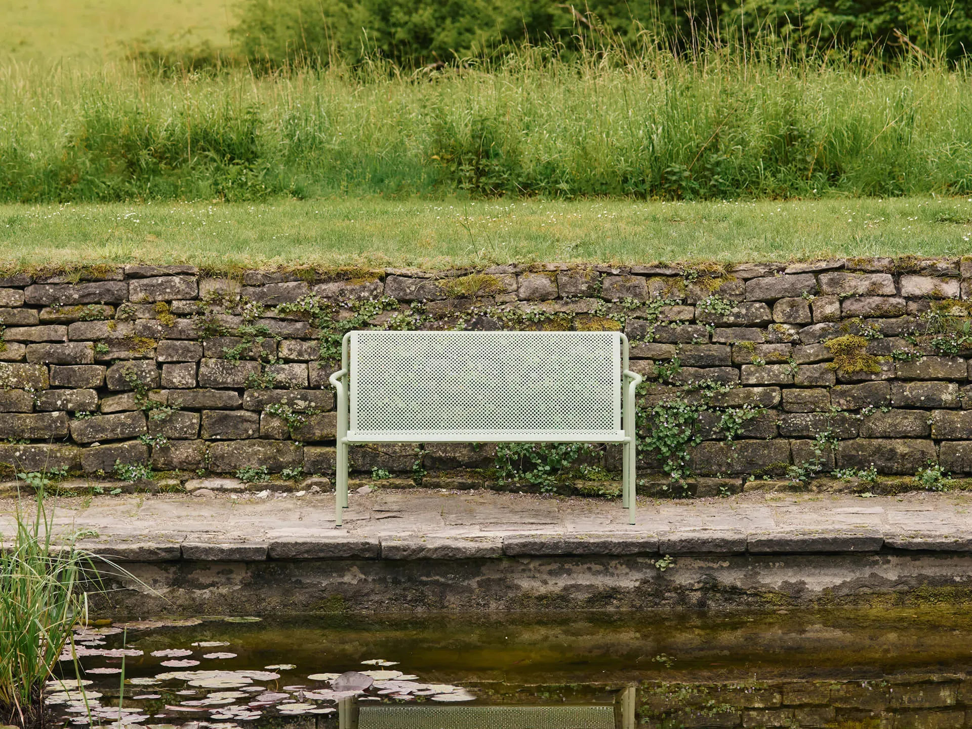 Dapple 2-Seater Lounge Chair - Tea Green