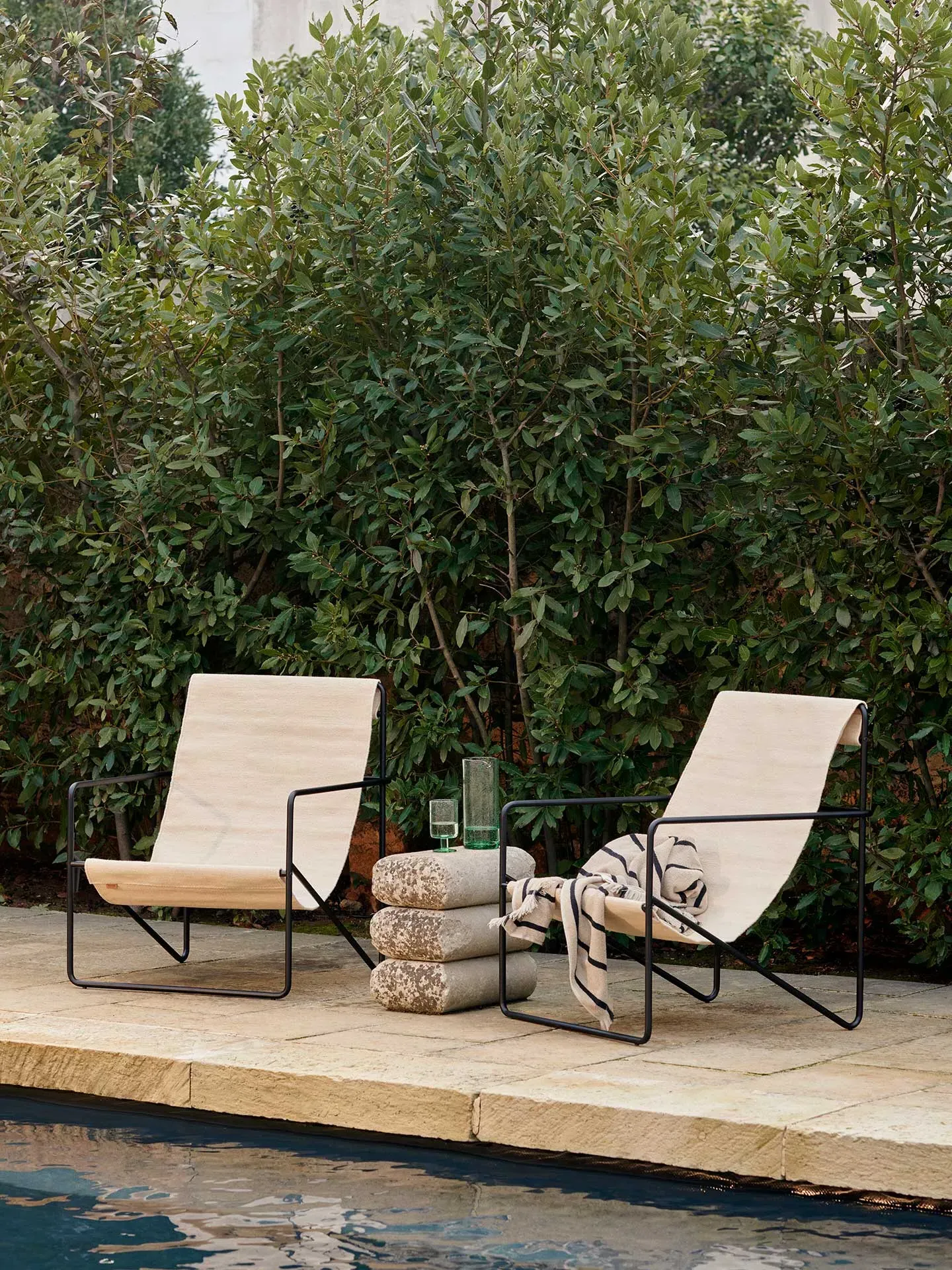 Desert Lounge Chair - Black, Steel