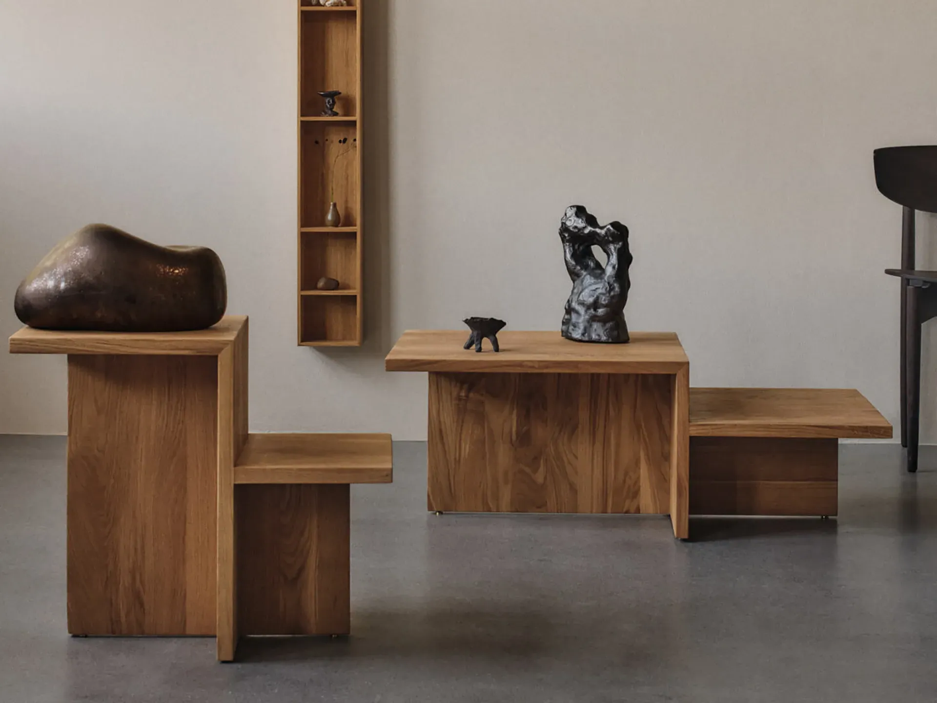 Distinct Coffee Table - Natural Oak