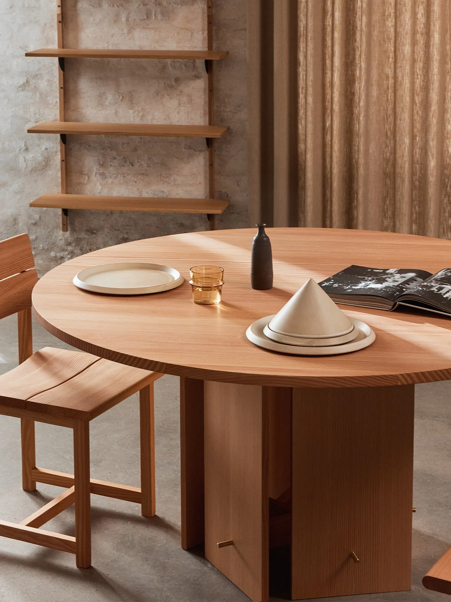 Erena Cloche - Cream