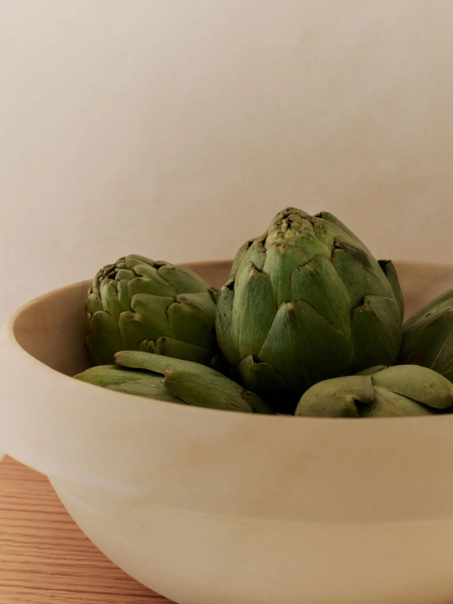 Erena Round Serving Bowl - Cream