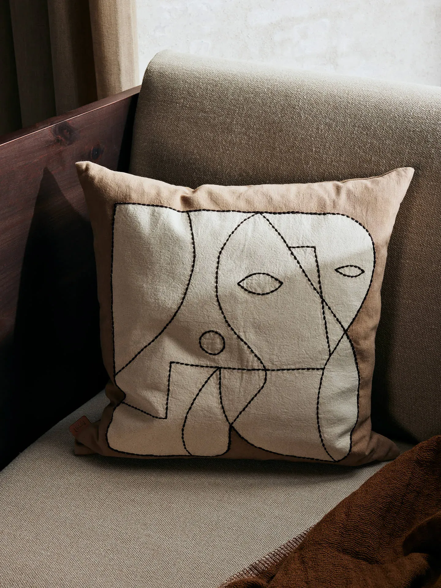 Figure Cushion - Dark Taupe, Organic Cotton