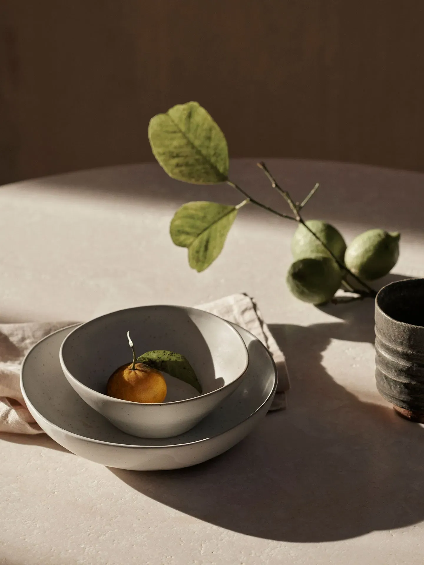 Flow Large Bowl - Off-White Speckle