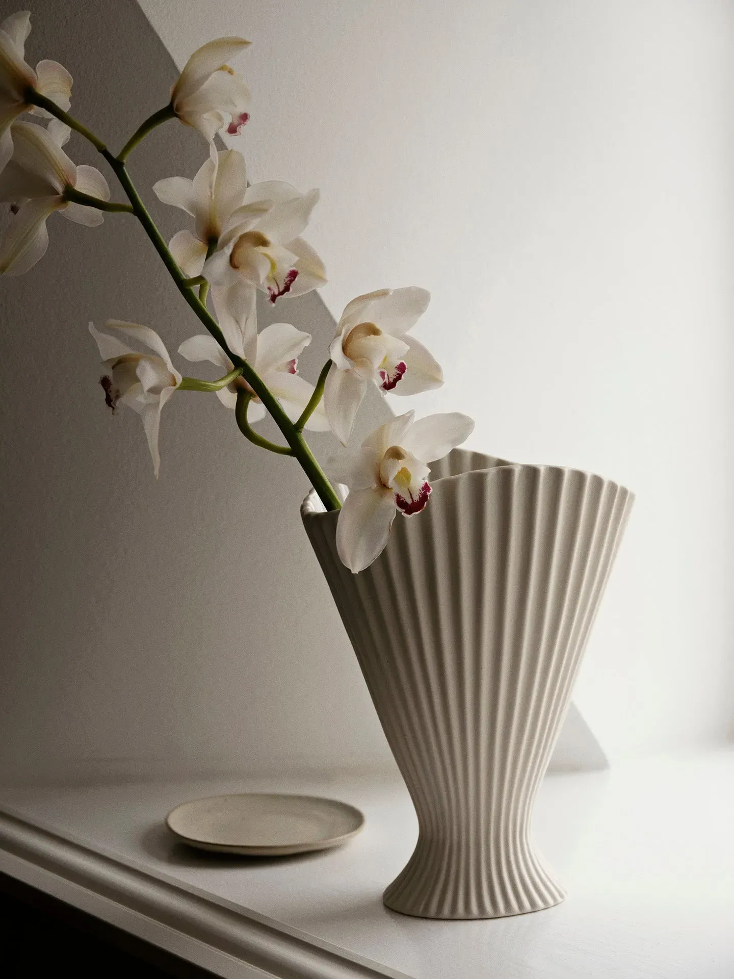 Fountain Large Vase - Off-White, Ceramic