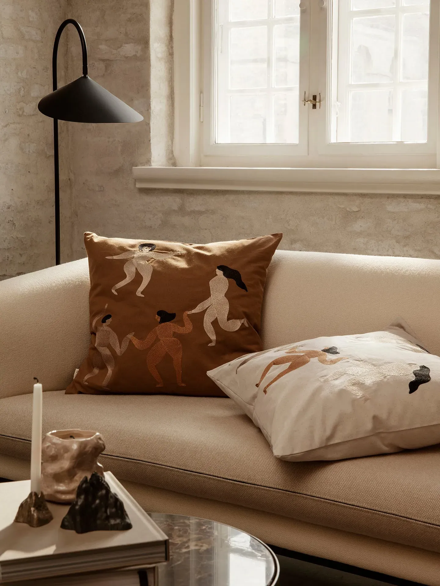 Free Cushion - Natural