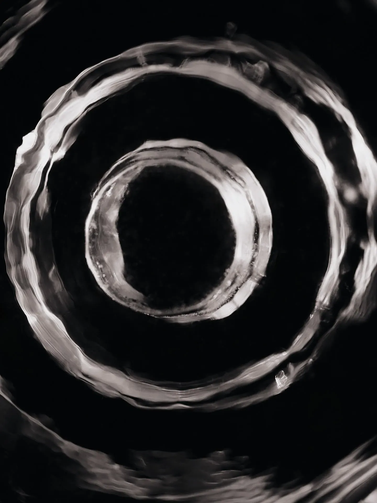 Gradia Round Candle Holder - Clear