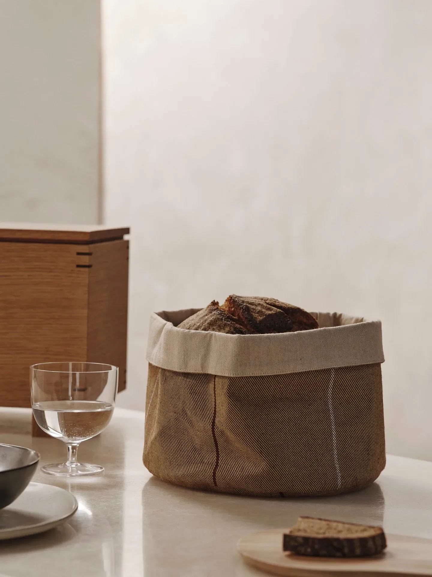 Ito Round Kitchen Basket - Natural, Straw