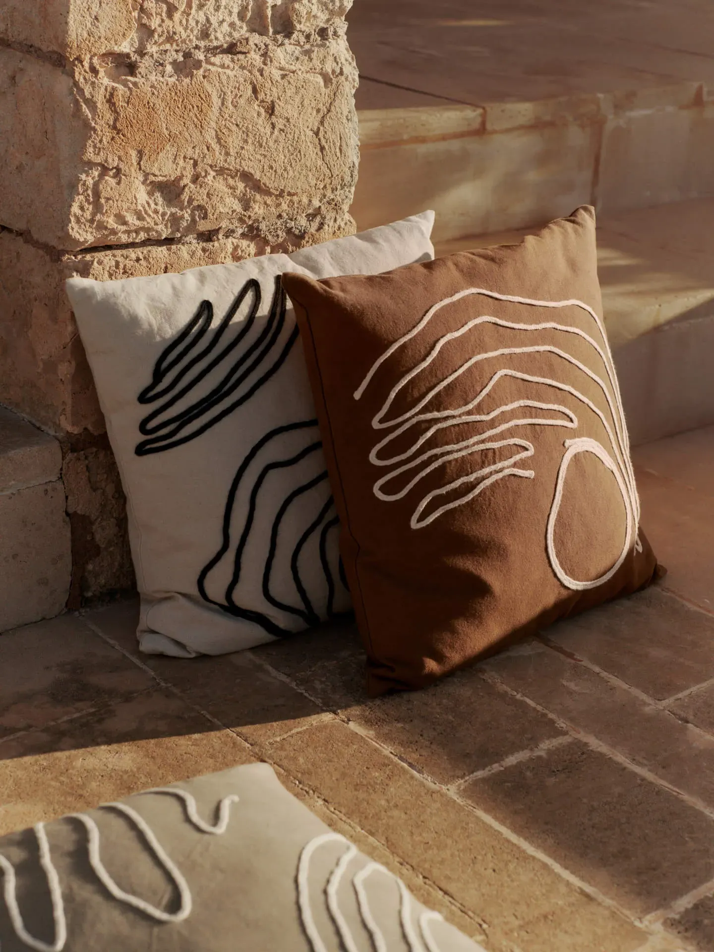 Jot Cushion - Aged Gold