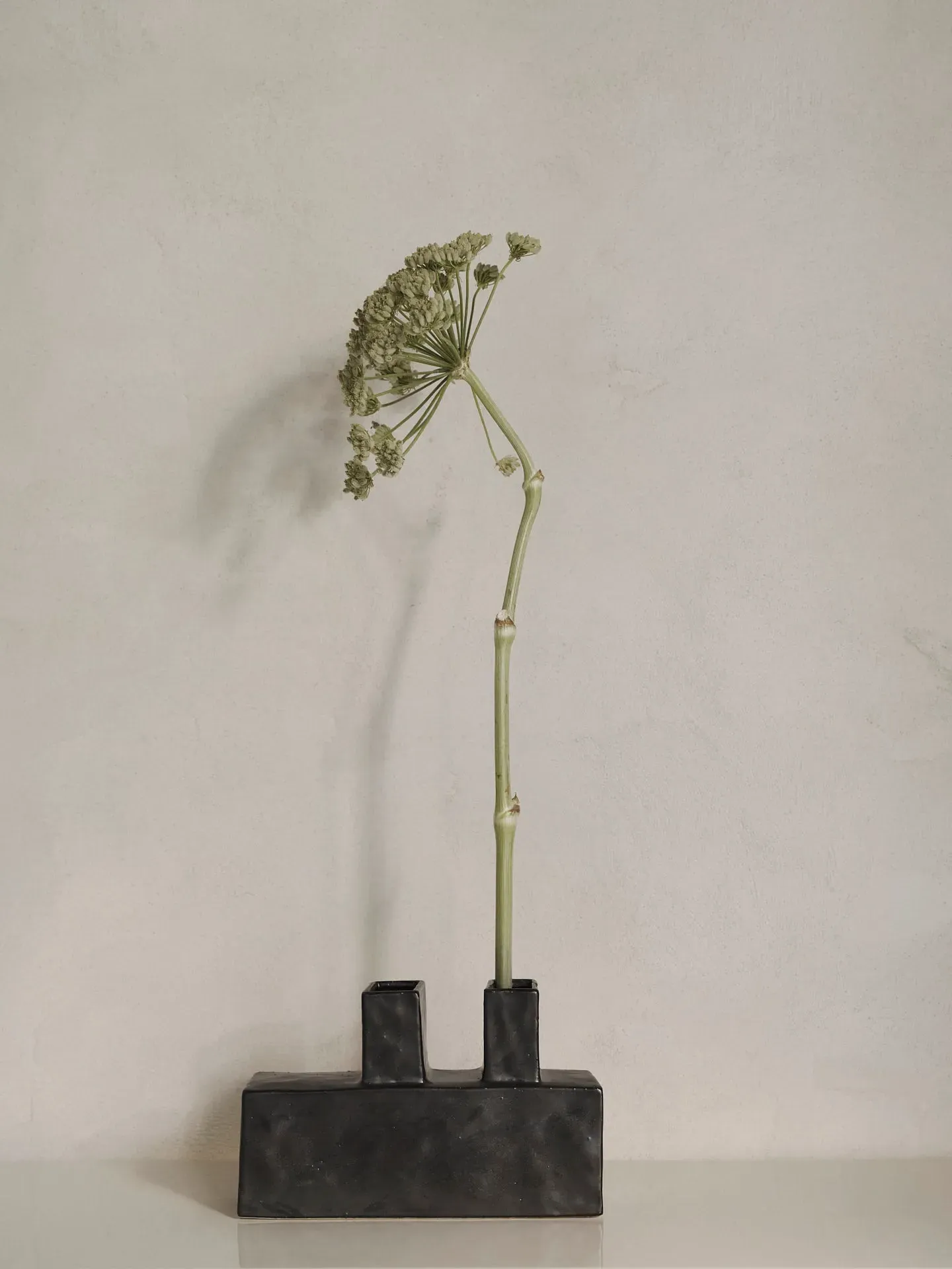 Koa Double Vase - Black