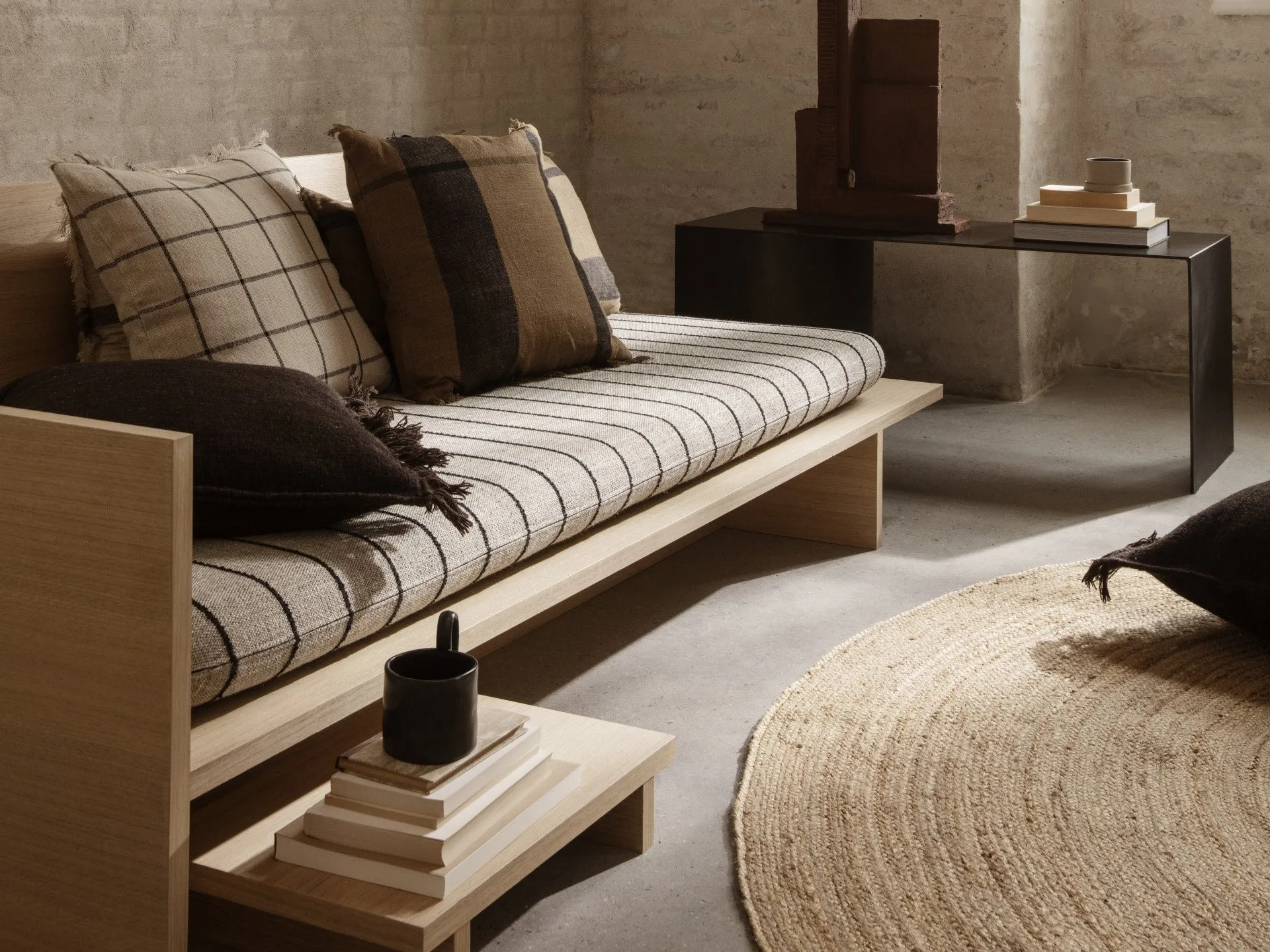 Kona Daybed Mattress - Sand/Black, Pasadena Fabric