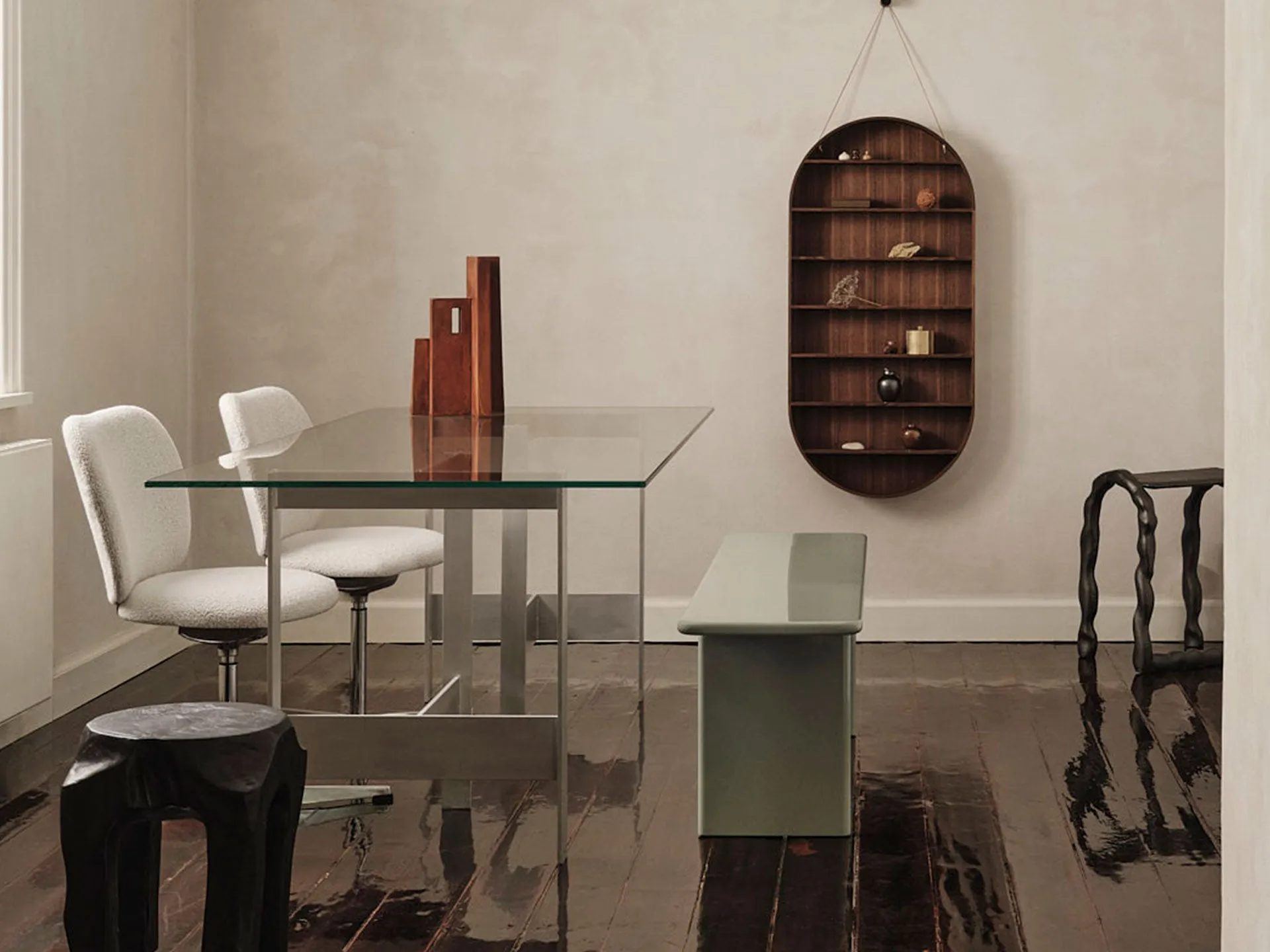 Lager Dining Table - Glass, Aluminium