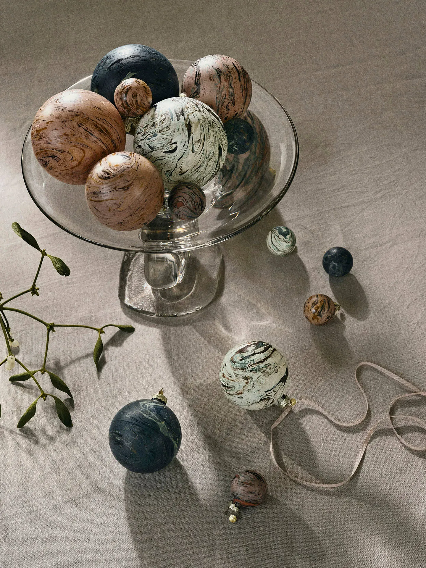 Marble Baubles Medium Set of 4 - Mixed, Glass