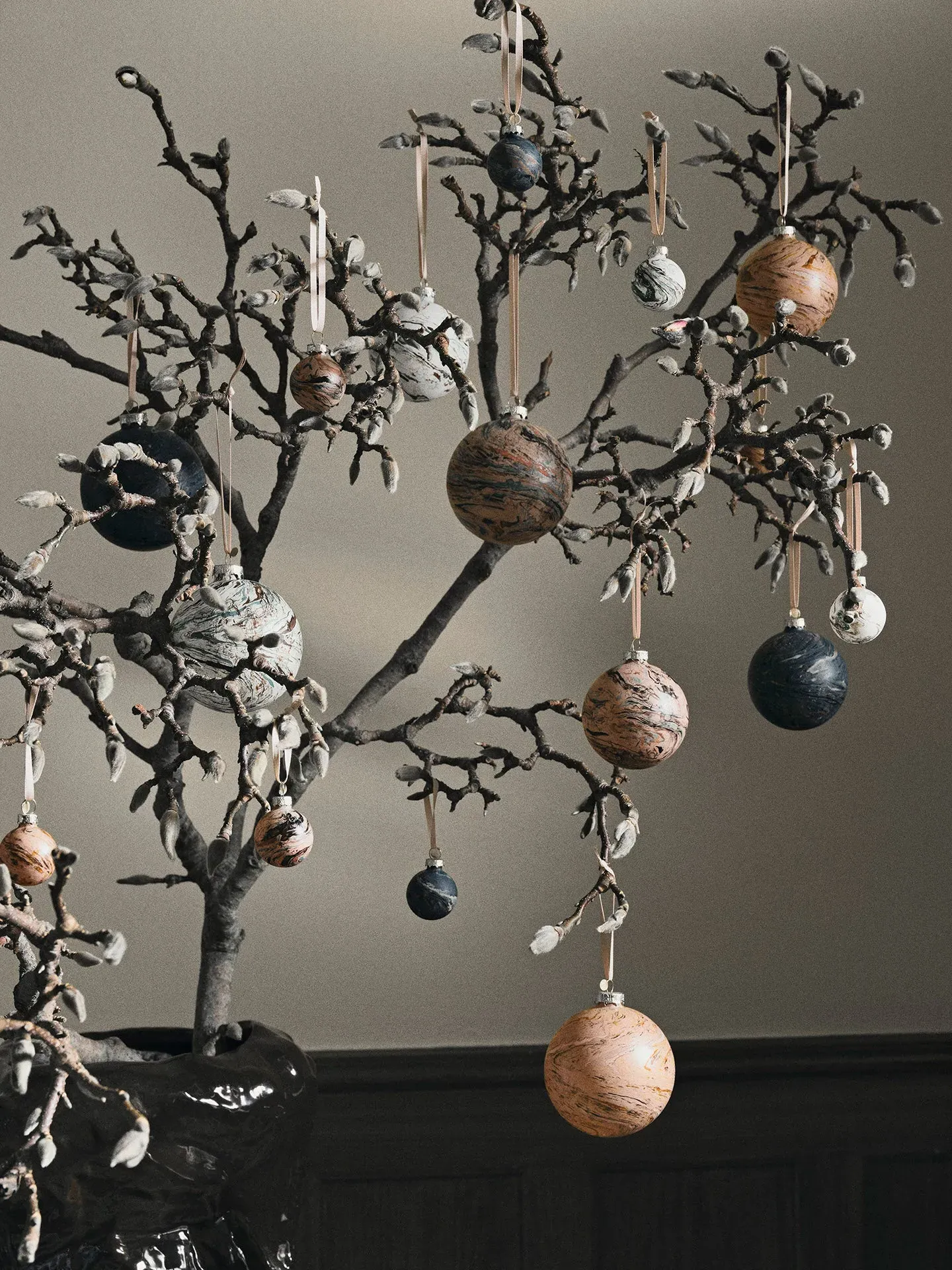 Marble Baubles Small Set of 8 - Mixed, Glass