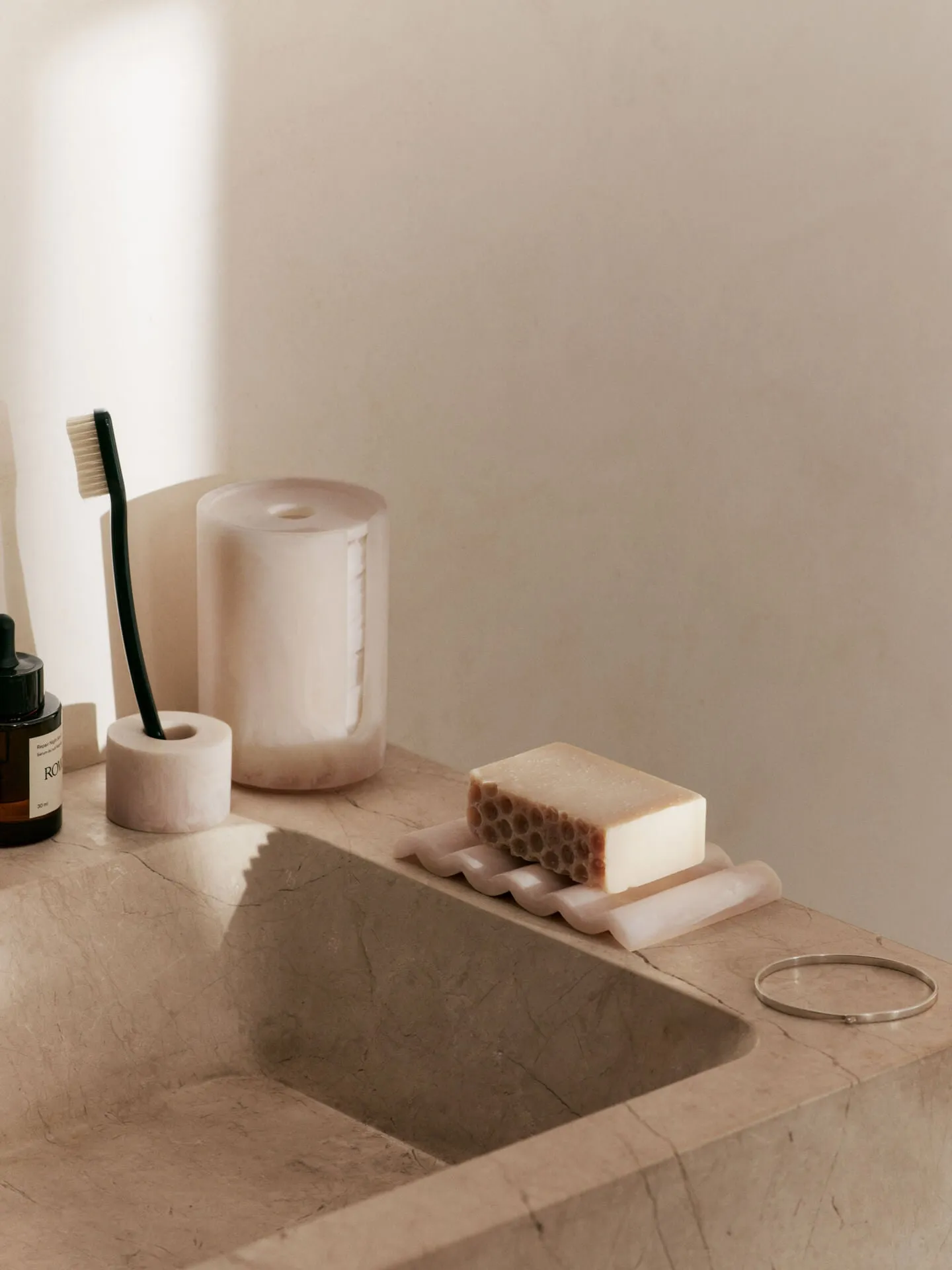 Mist Single Toothbrush Holder - Pearl