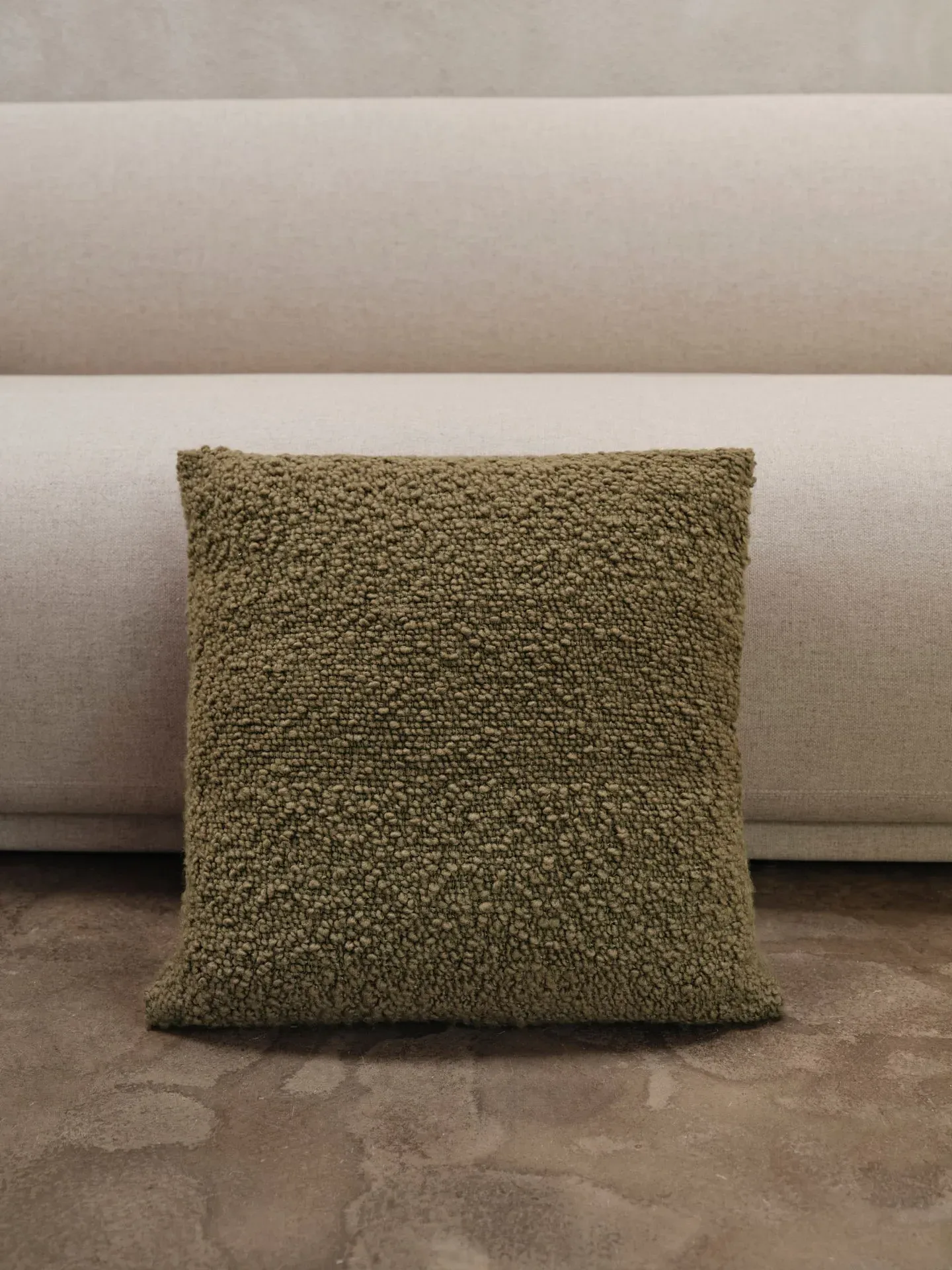 Moor Cushion - Olive, Bouclé