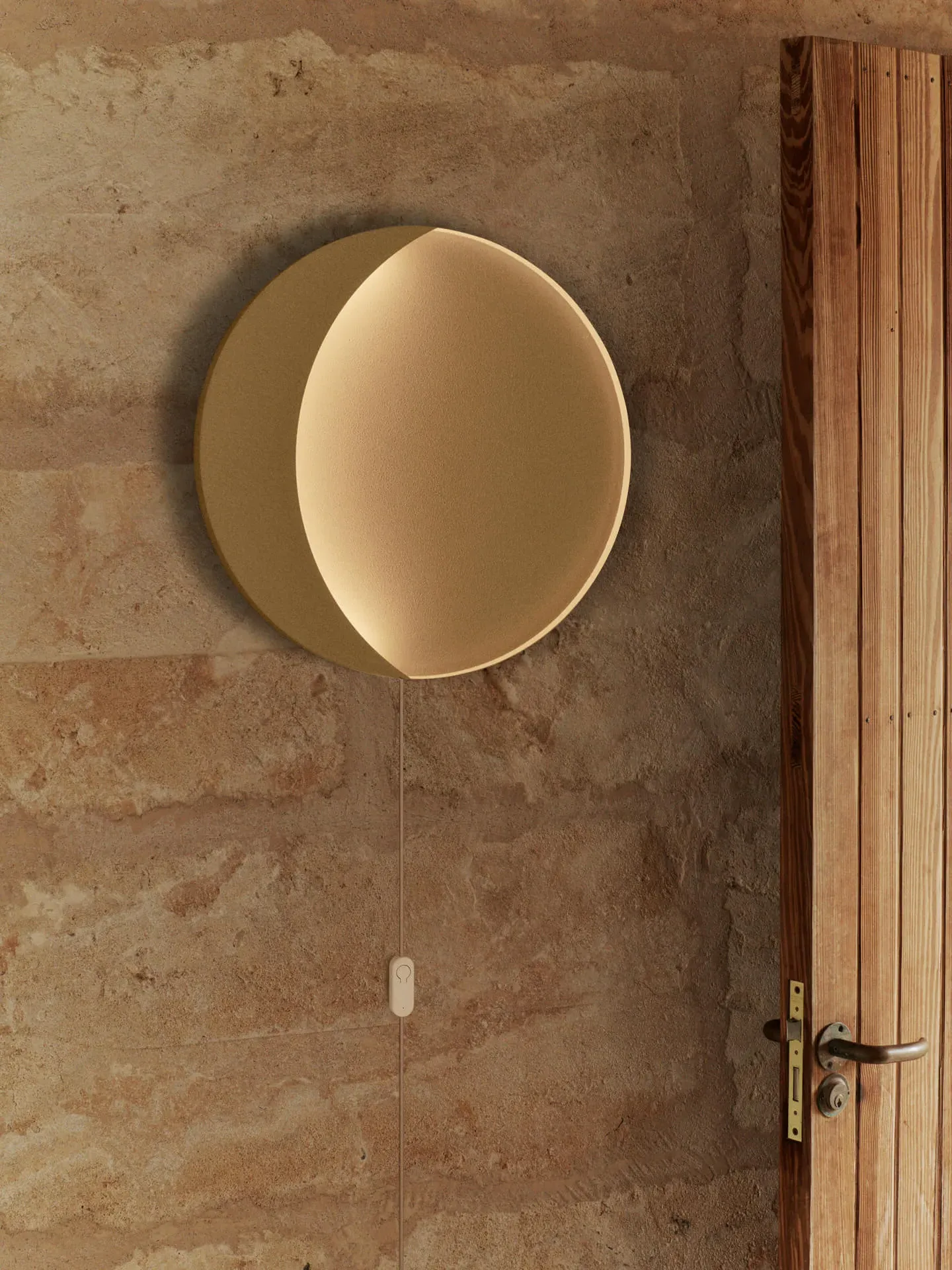 Neba Crescent Wall Lamp with Dimming - Cashmere