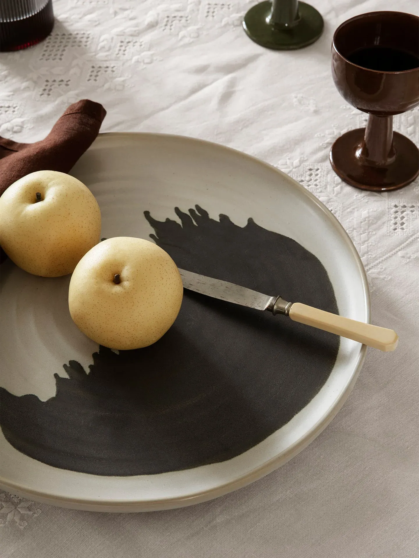 Omhu Centrepiece - Off-White, Stoneware