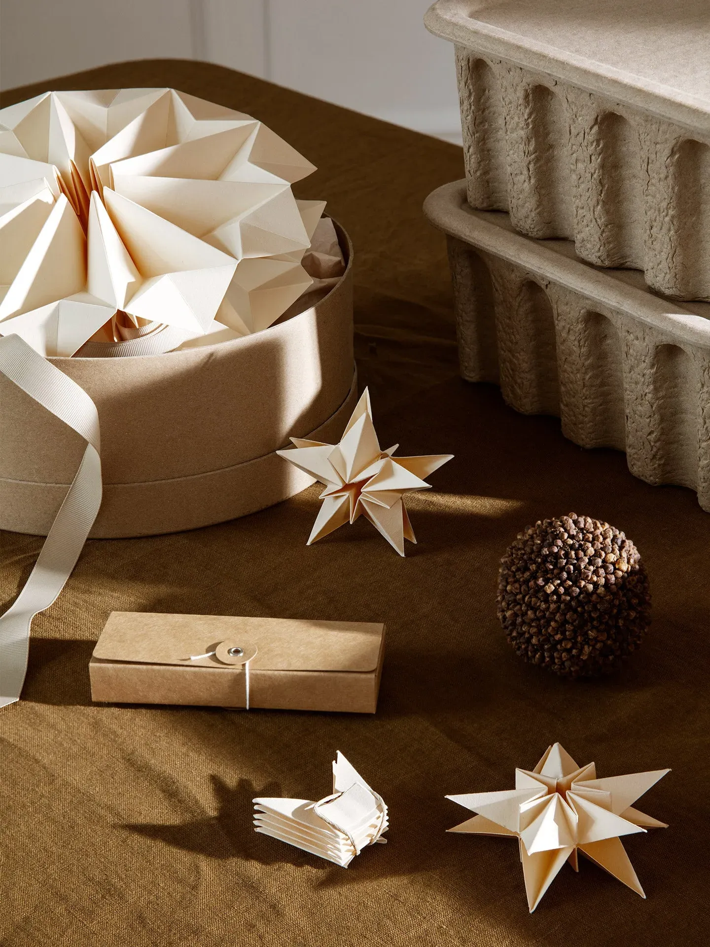Paper Star Sun Large Christmas Decoration - White