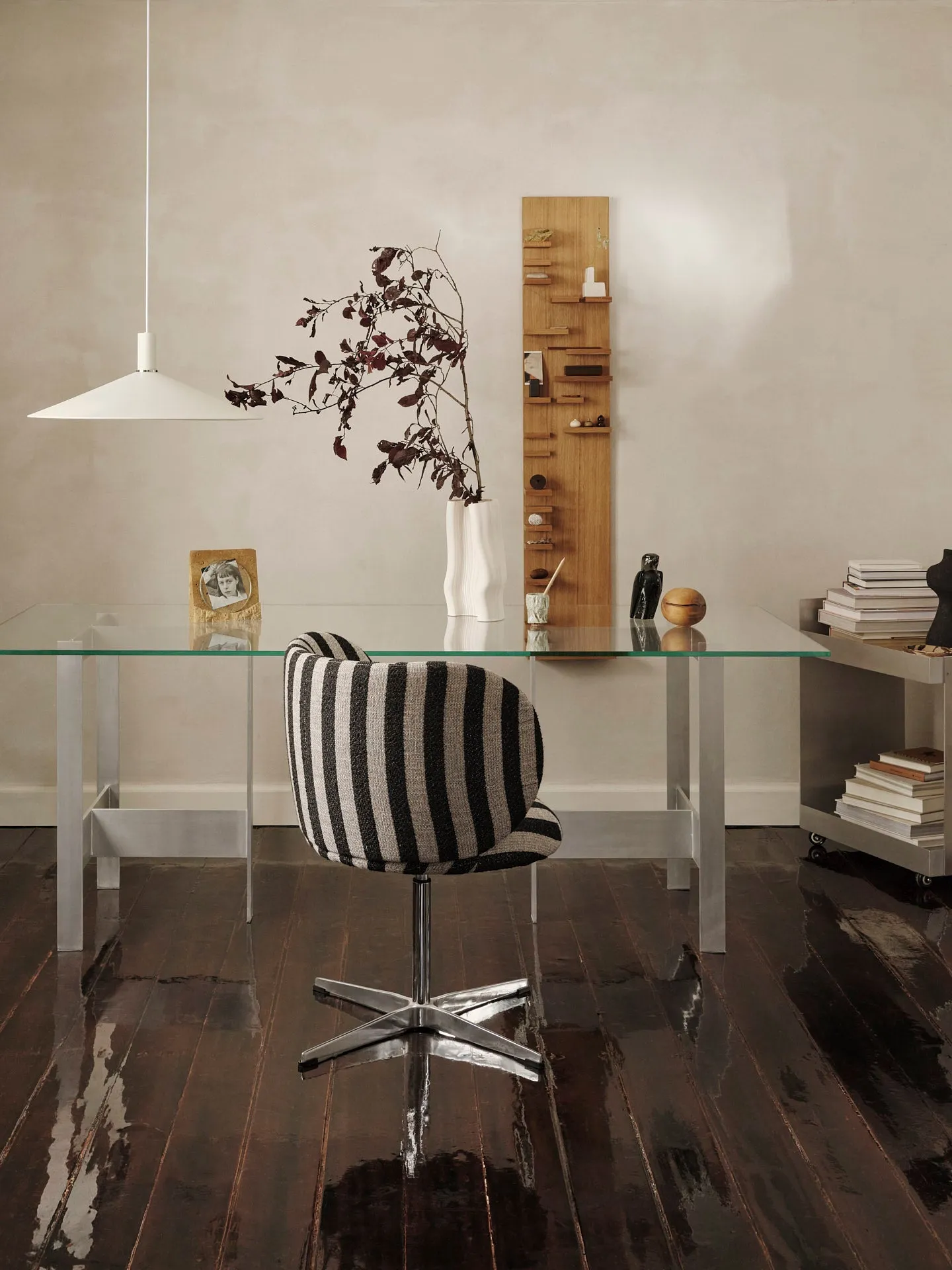 Parade Tall Display Shelf - Oiled Oak