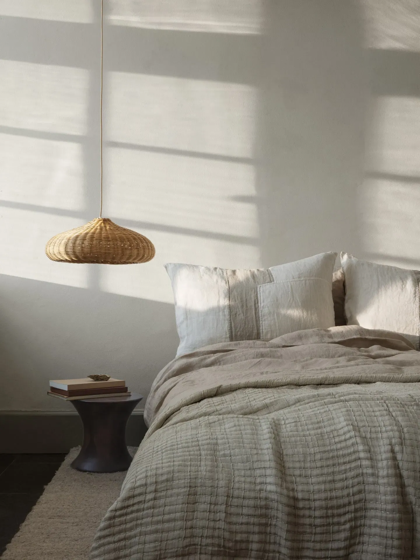 Part Large Cushion - Off-white, Linen