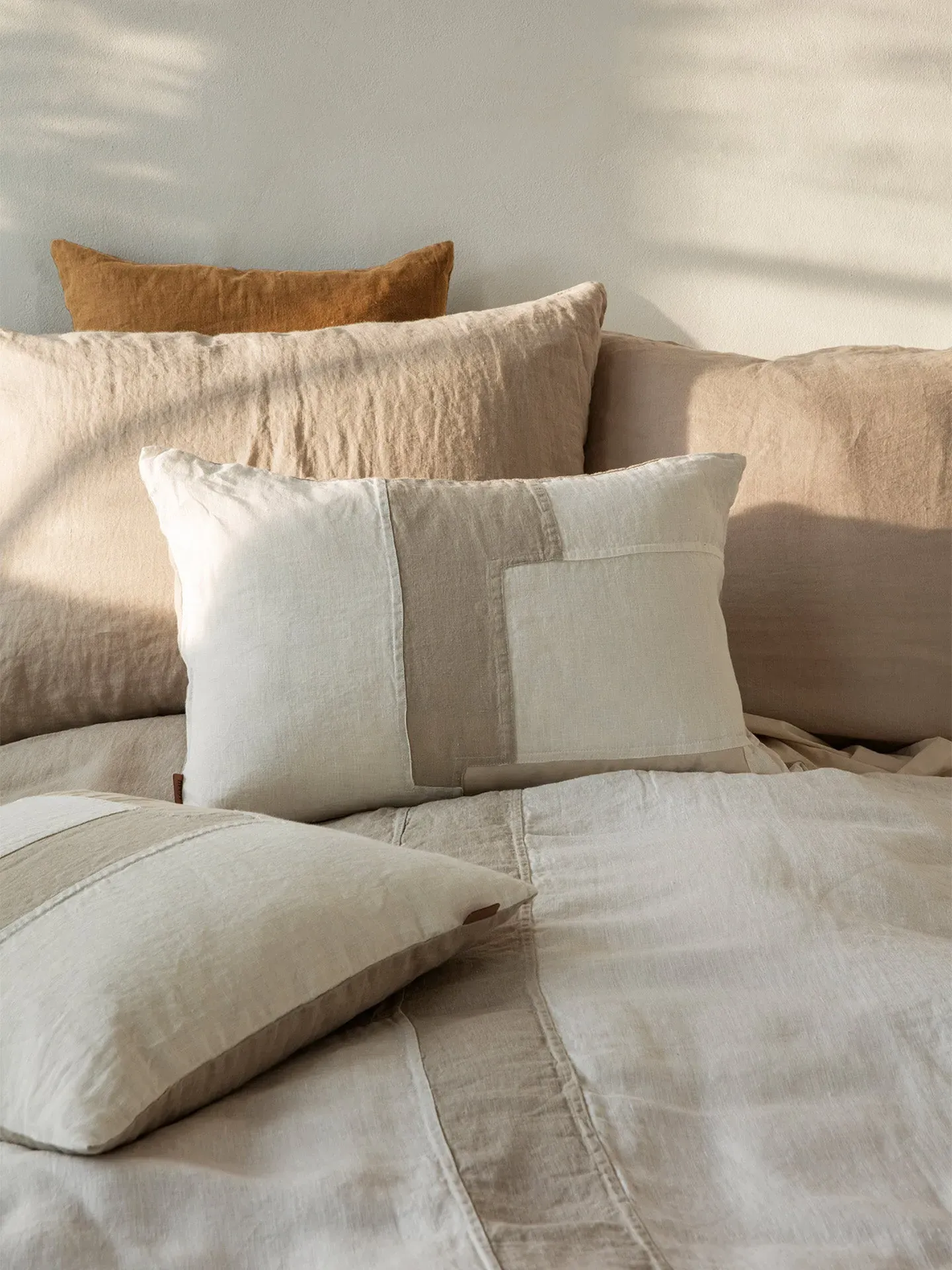 Part Rectangular Cushion - Off-white, Linen
