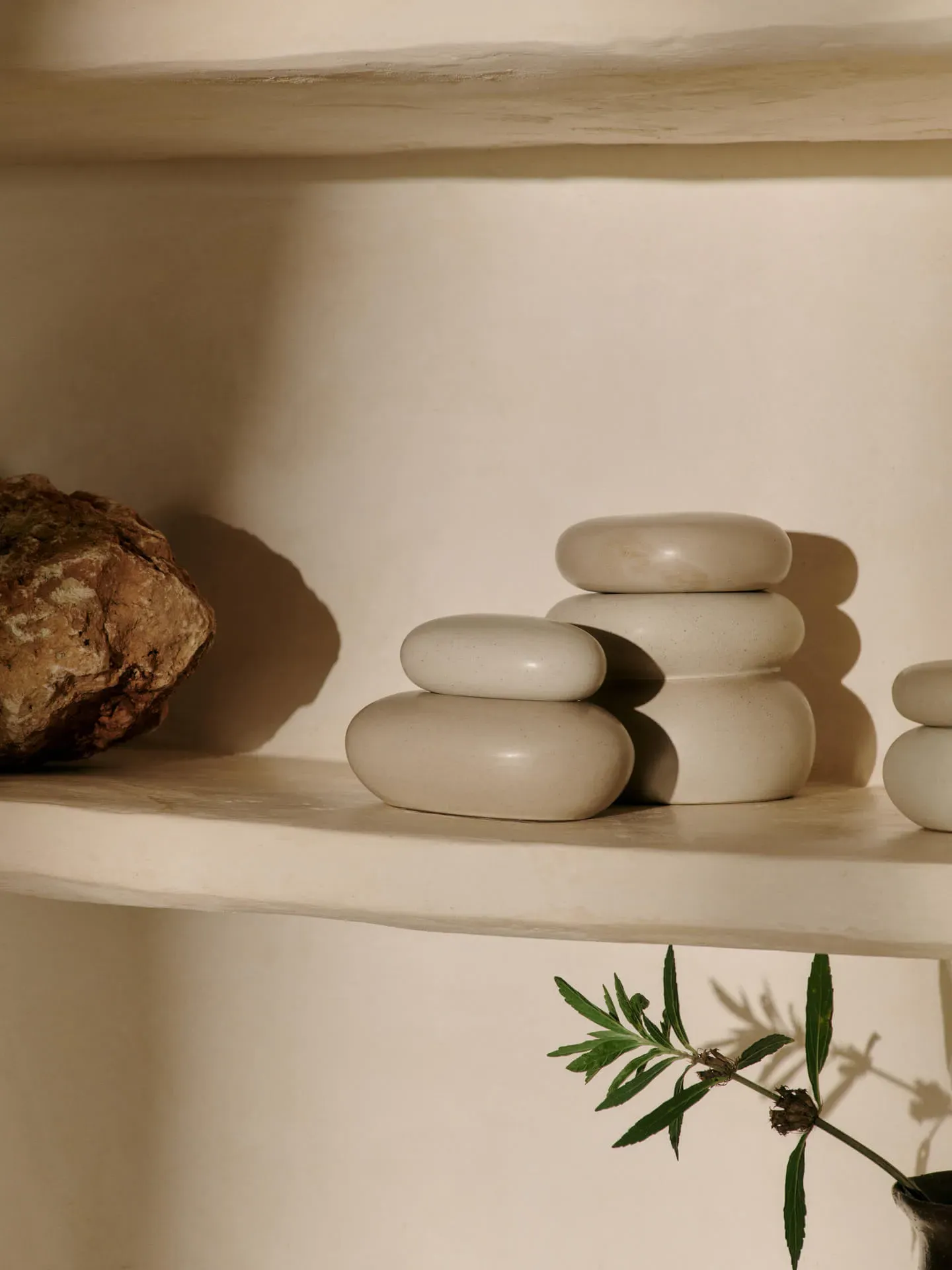 Pebble Large Storage Box - Sand, Ceramic