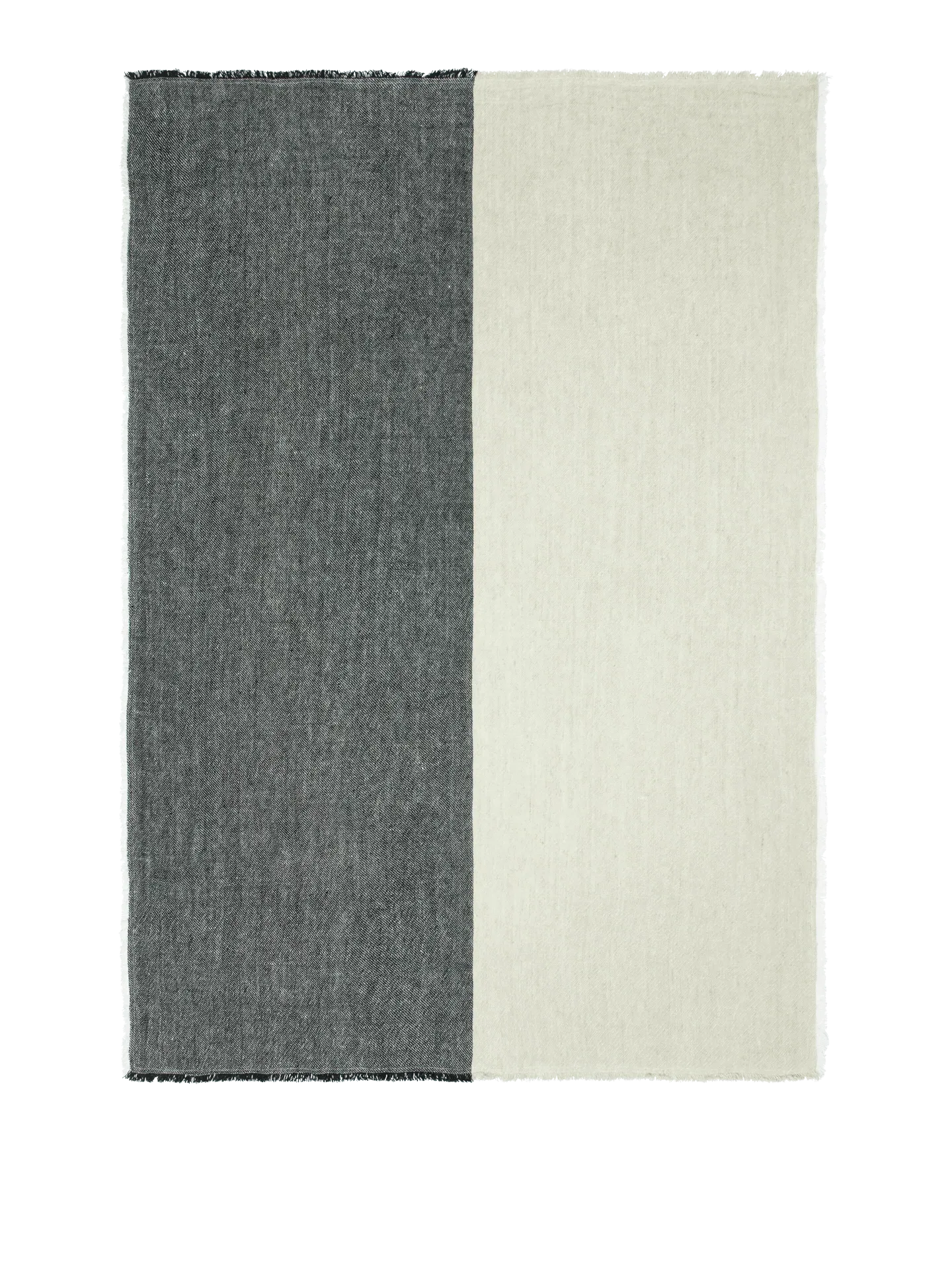 Pila Linen Throw - Black/Elm Green image