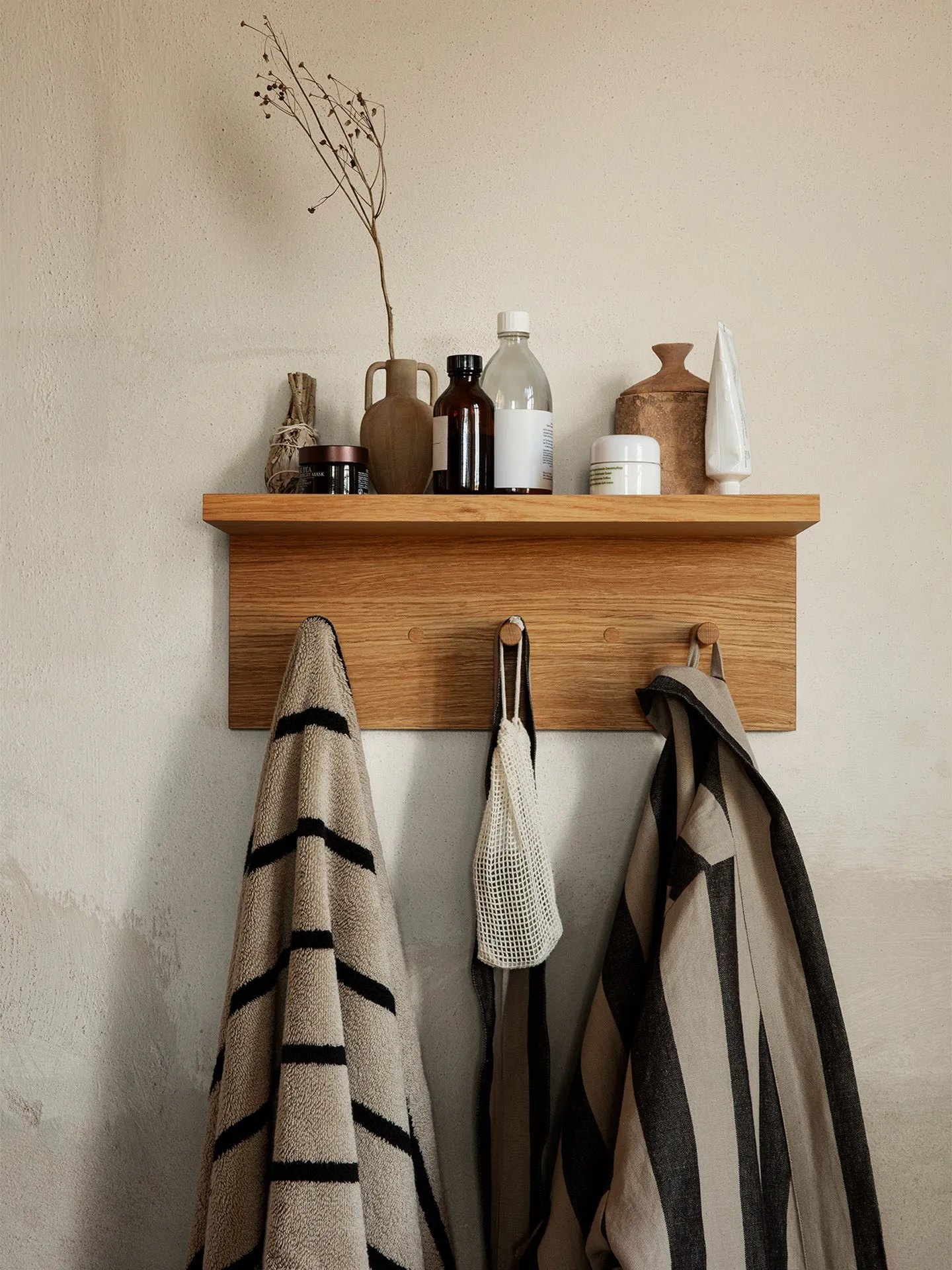 Place Small Wall Rack - Oak