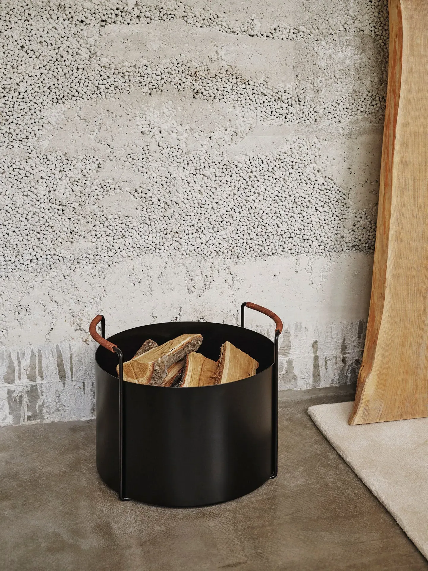 Port Firewood Bucket - Black