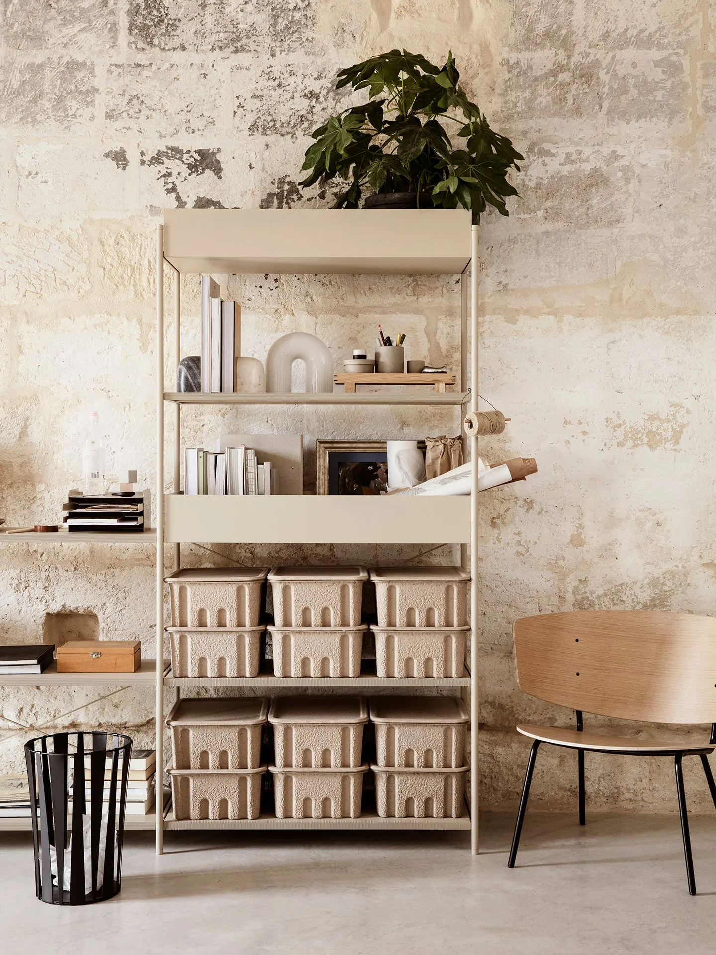 Punctual Shelf Box - Cashmere, Metal