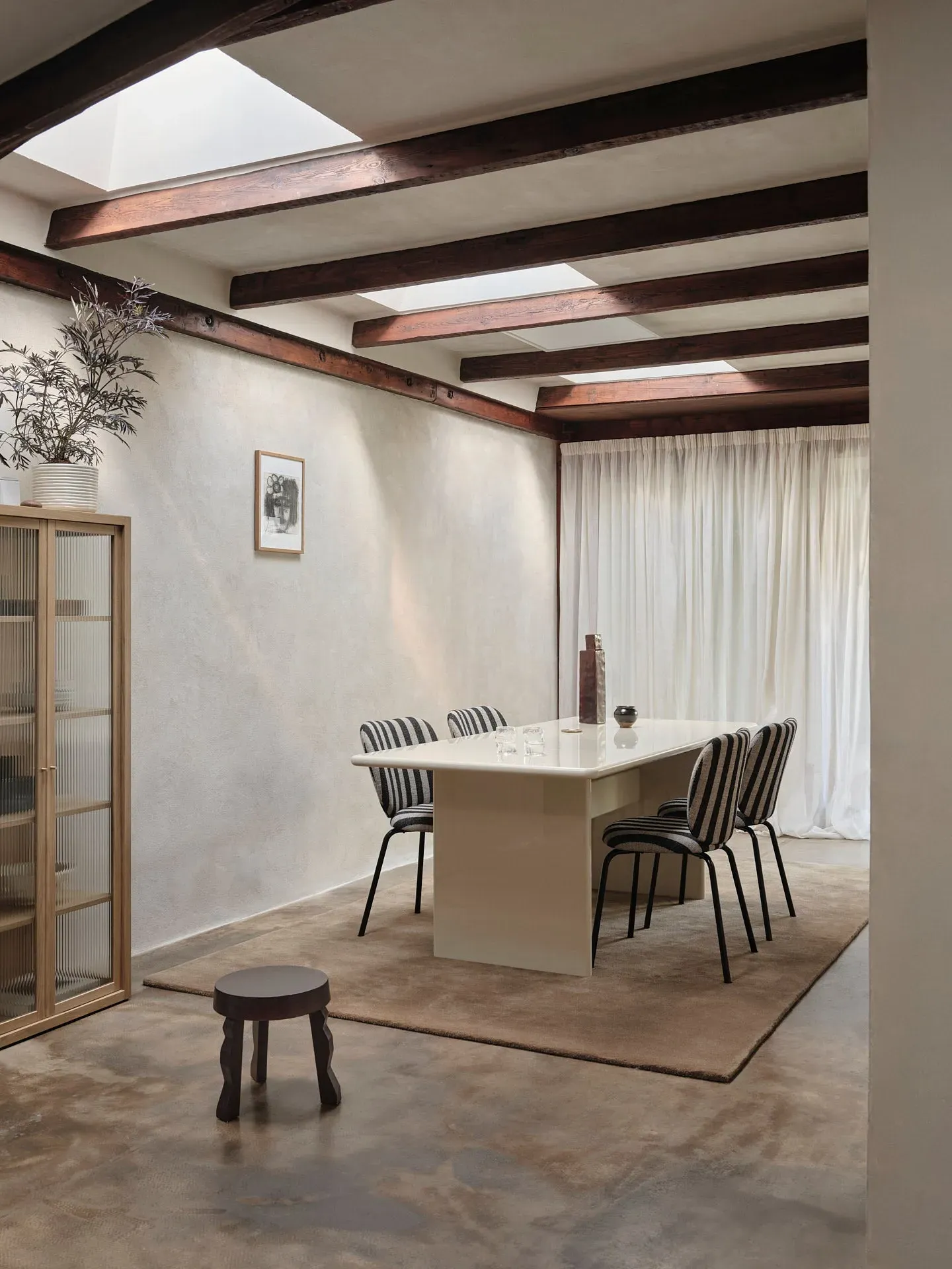 Rico Chair - Sand/Black