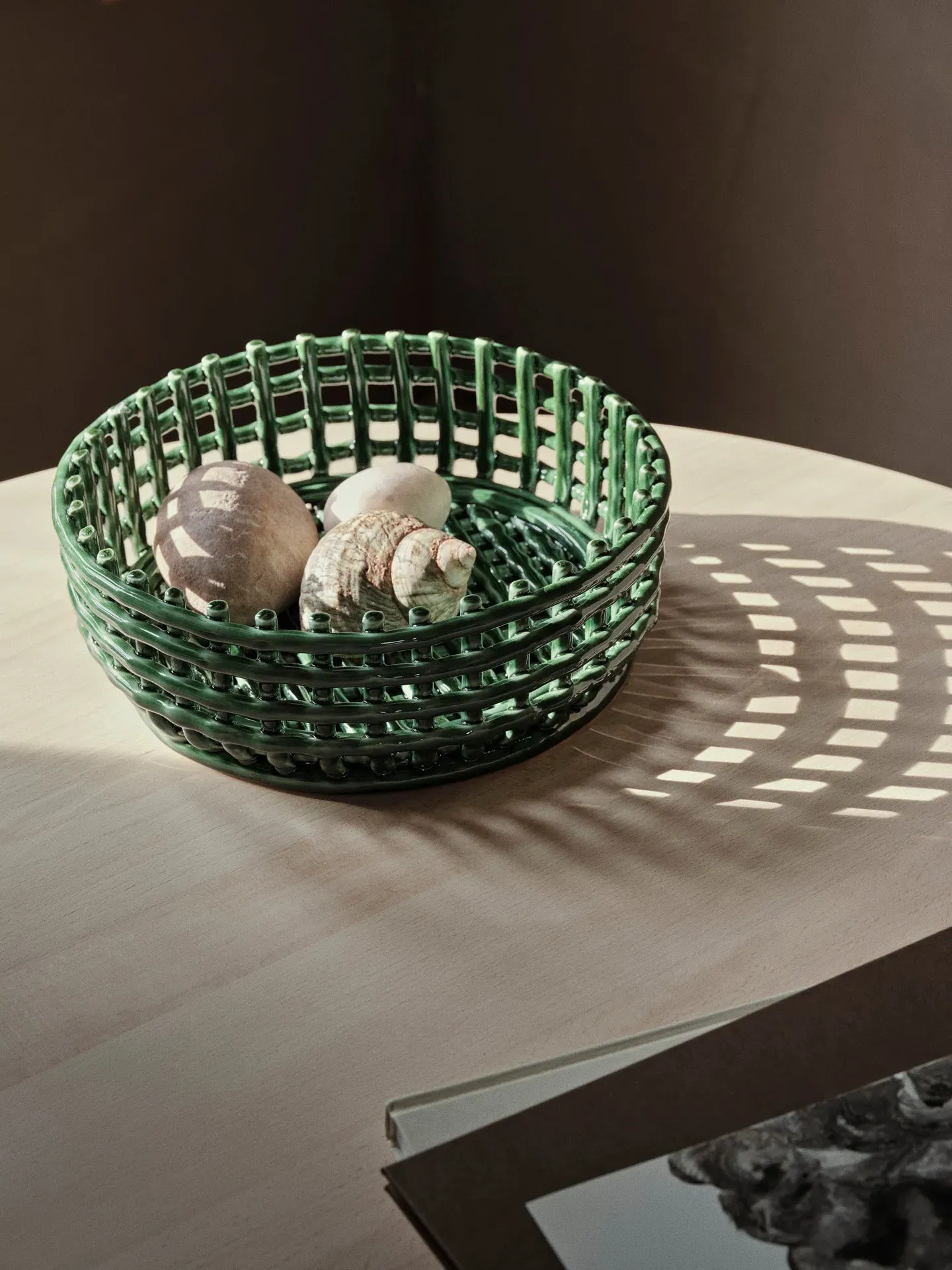 Ceramic Centrepiece - Emerald Green alternate view