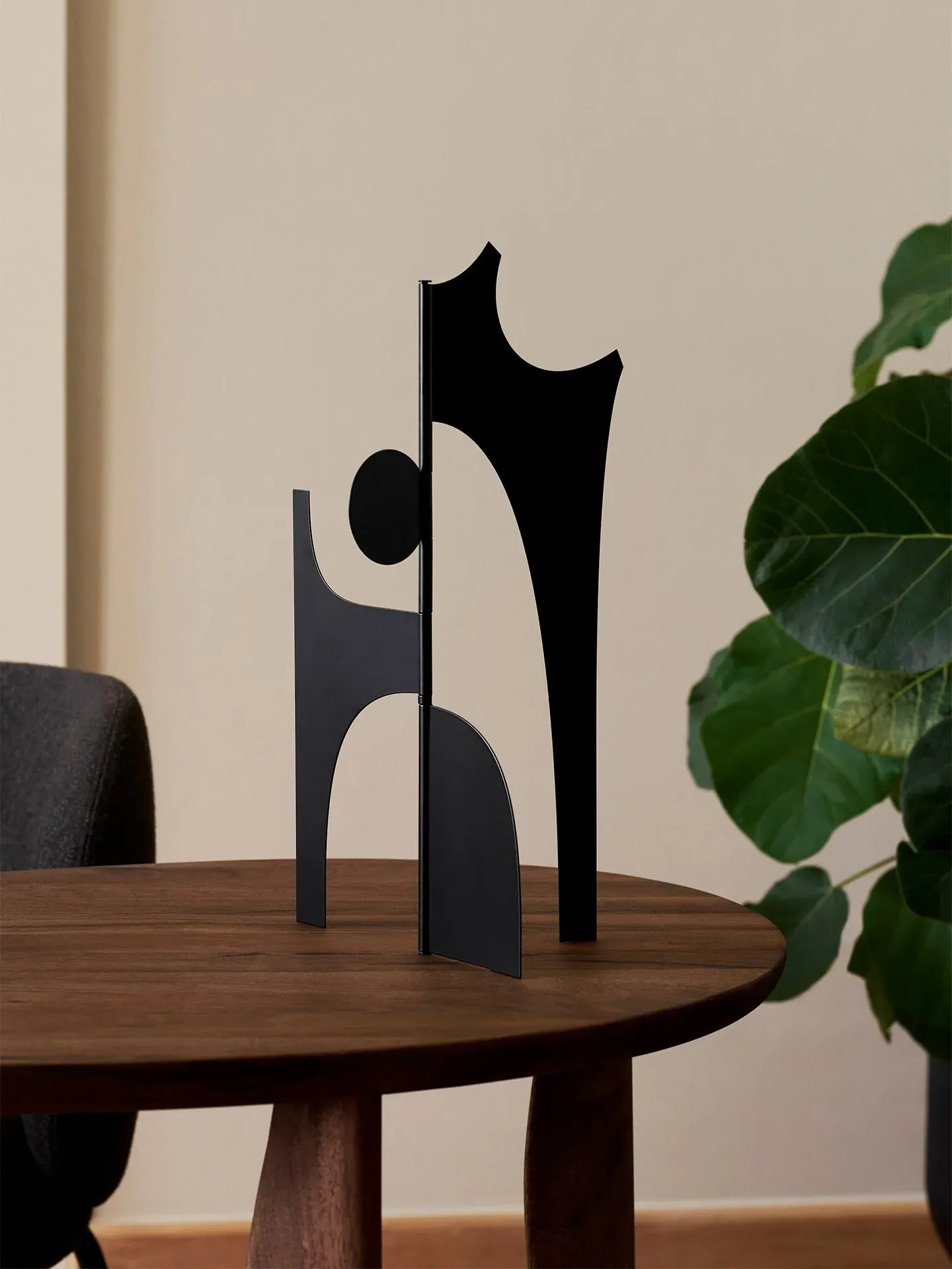 Contour Decorative Iron Sculpture - Black alternate view