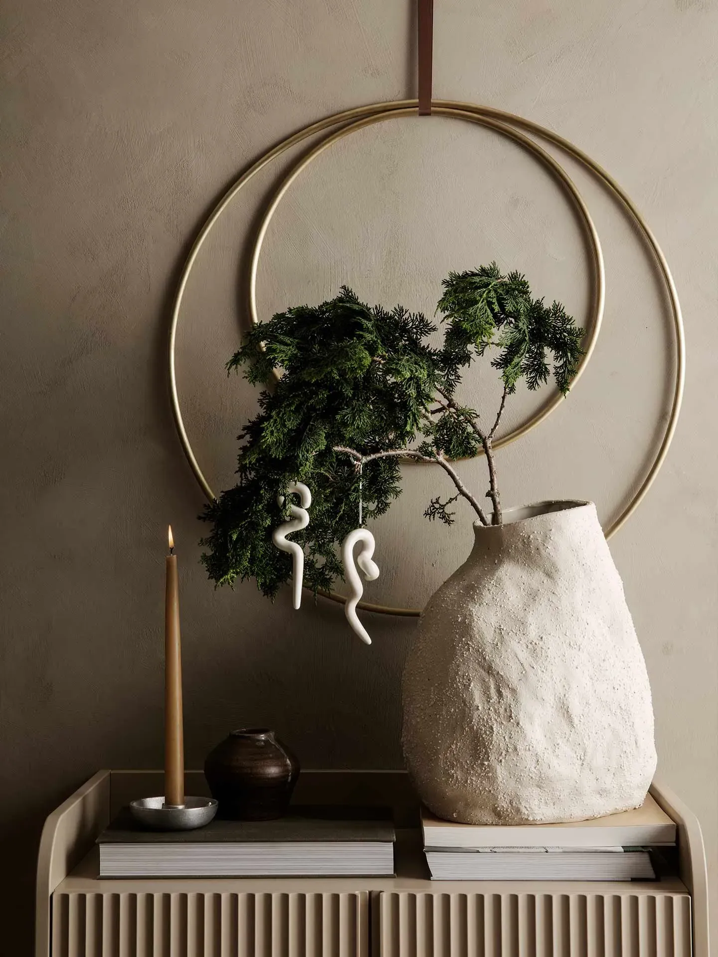 Deco Frame Ring Ø45 Wall Decoration - Brass alternate view