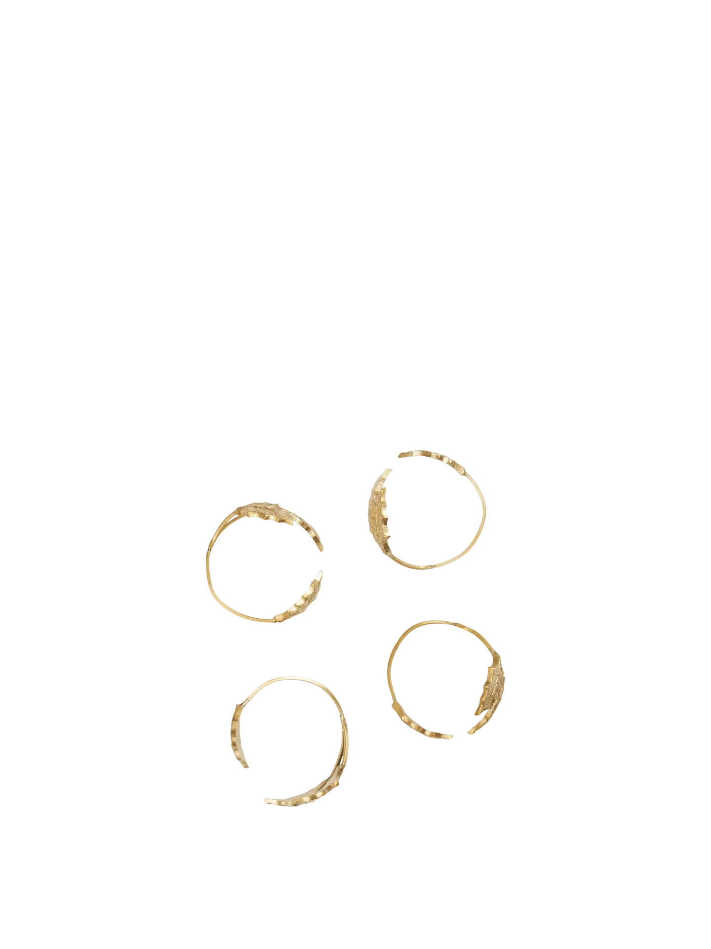 Holly Leaf Napkin Rings Set of 4 - Brass product