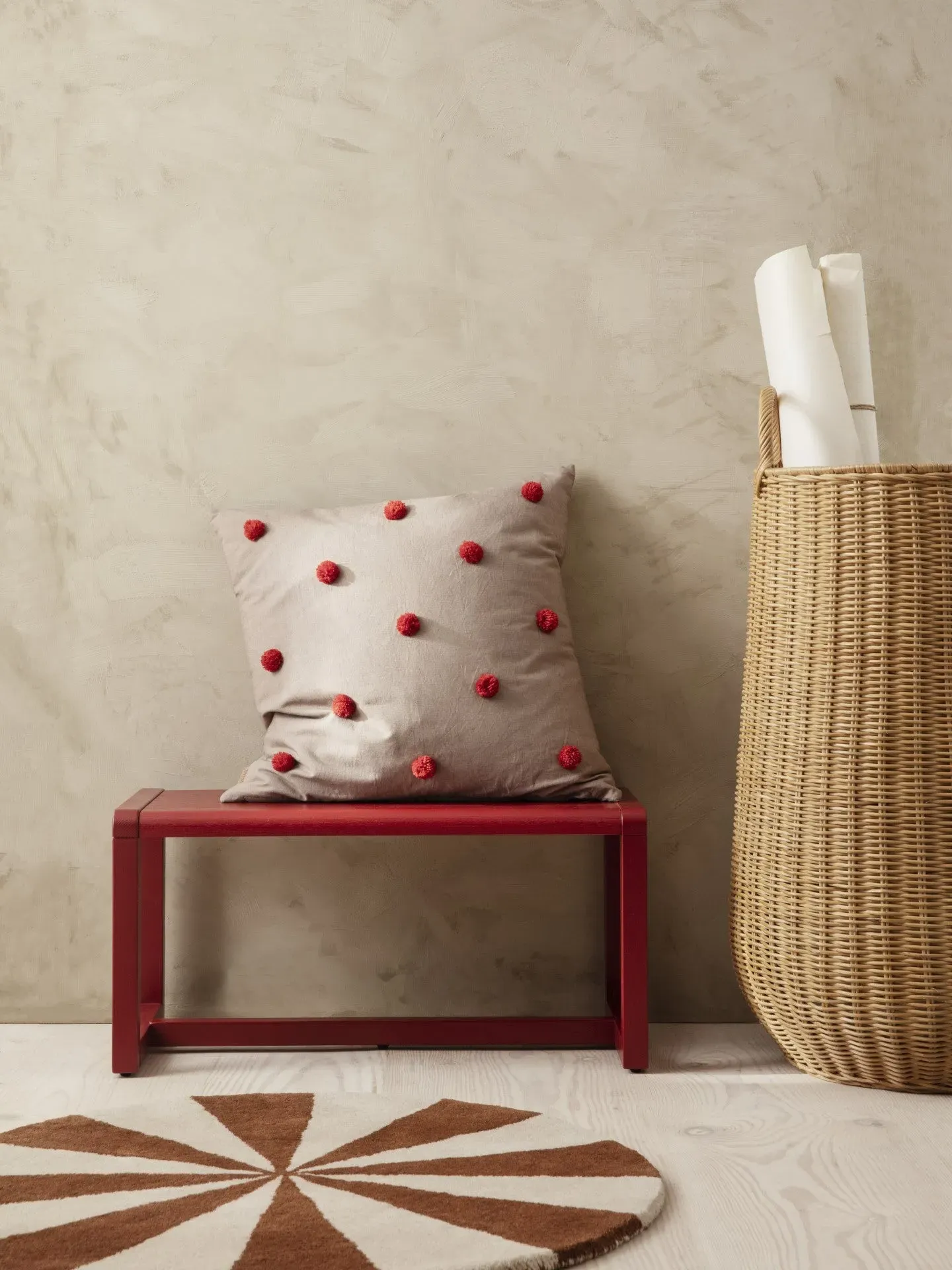 Little Architect Bench - Poppy Red, Ash Veneer alternate view